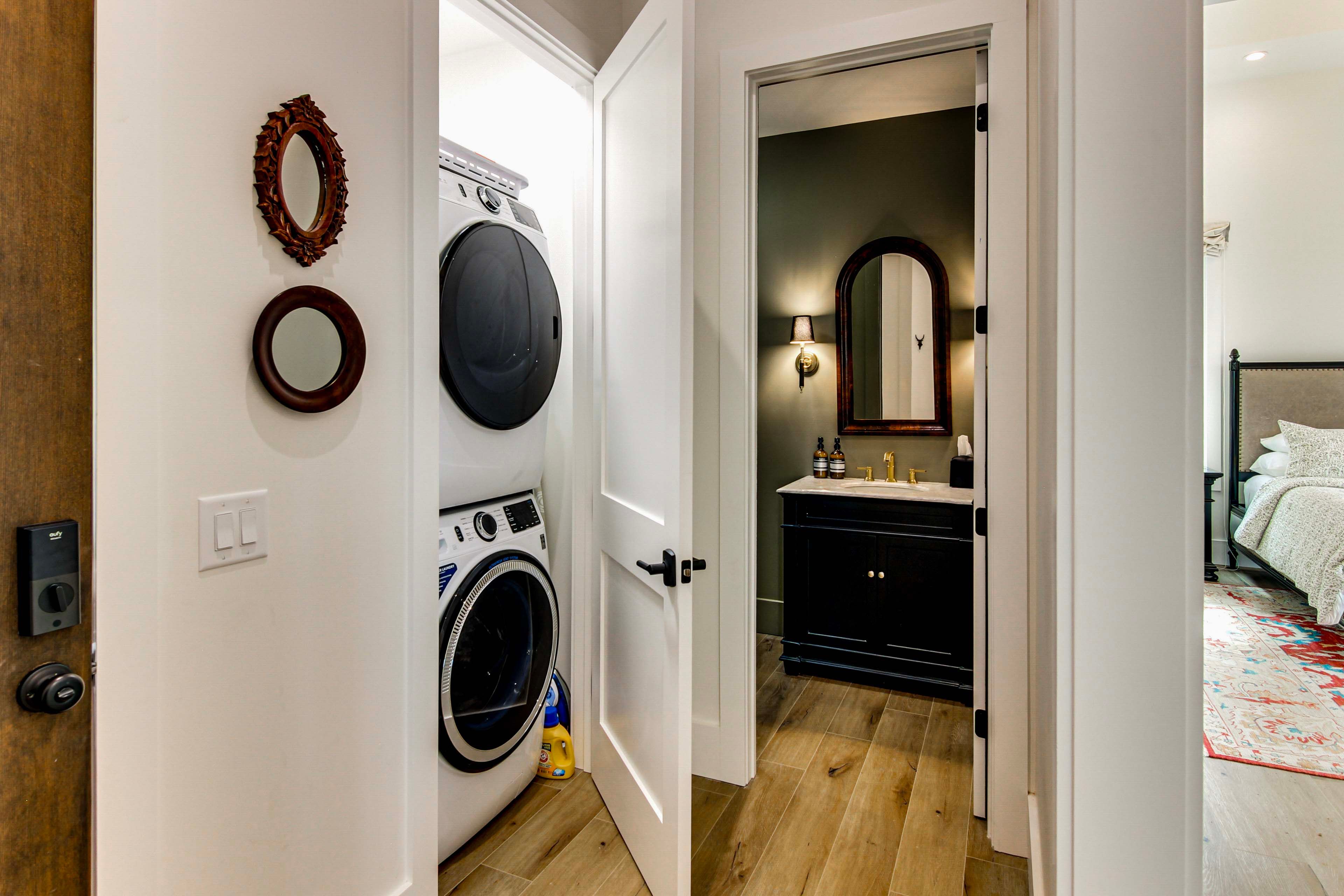 Washer/Dryer | 2nd Floor