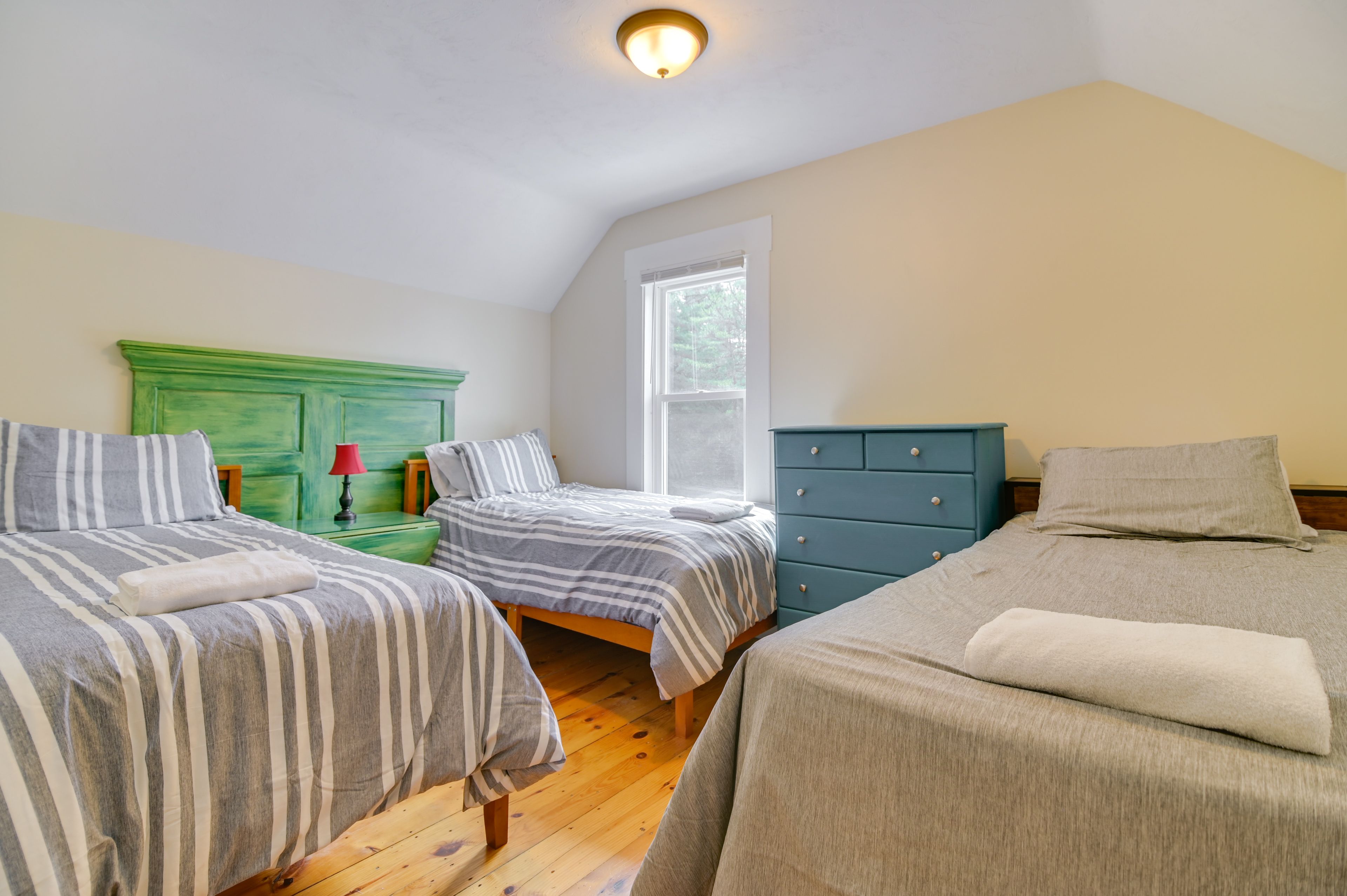 Bedroom 3 | 2nd Floor | 3 Twin Beds
