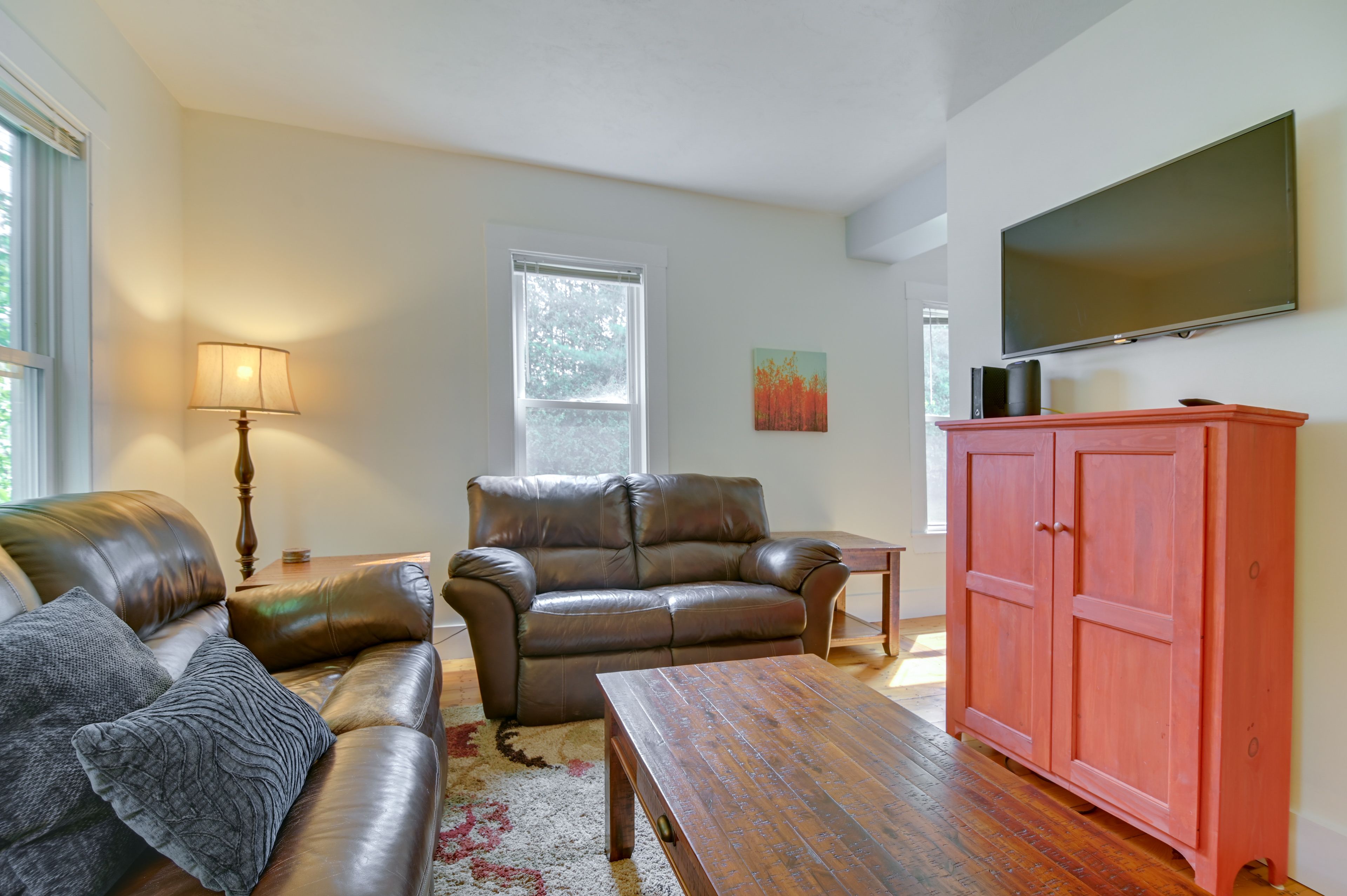 Living Room | 2-Story House | Central Heating & A/C