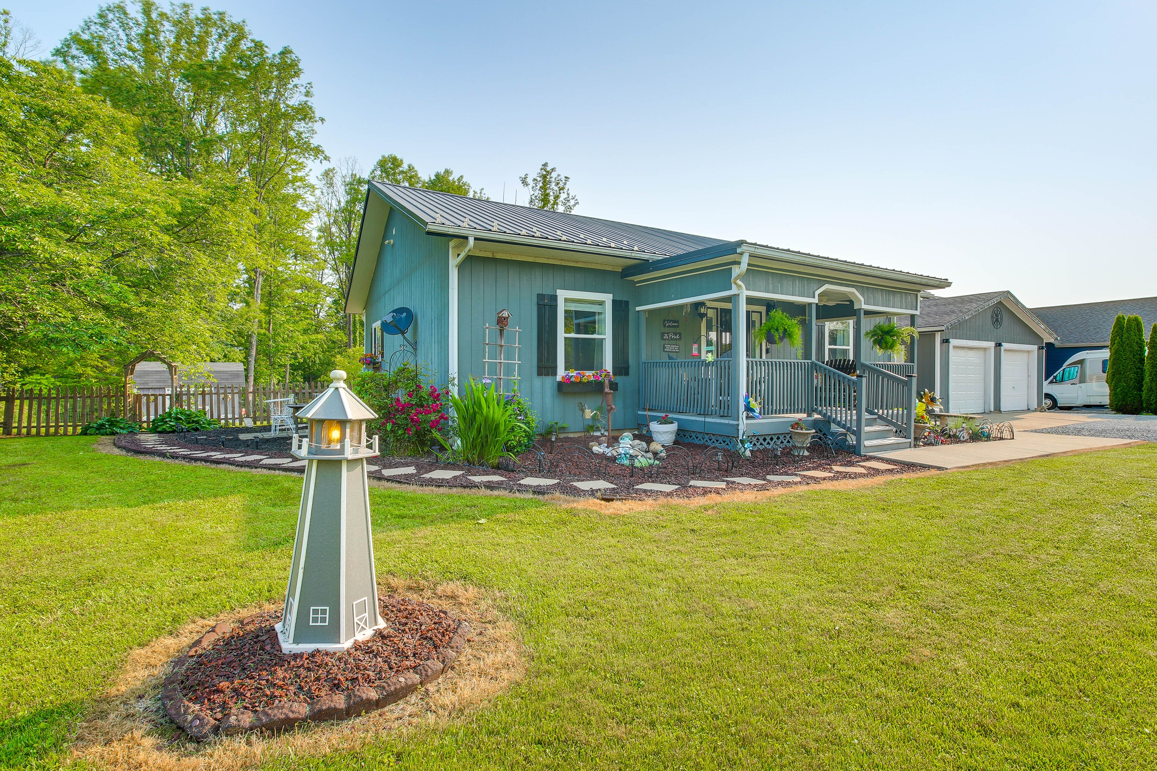 Rockbridge Vacation Rental | 3BR | 2BA | 1,248 Sq Ft | 3 Steps to Enter
