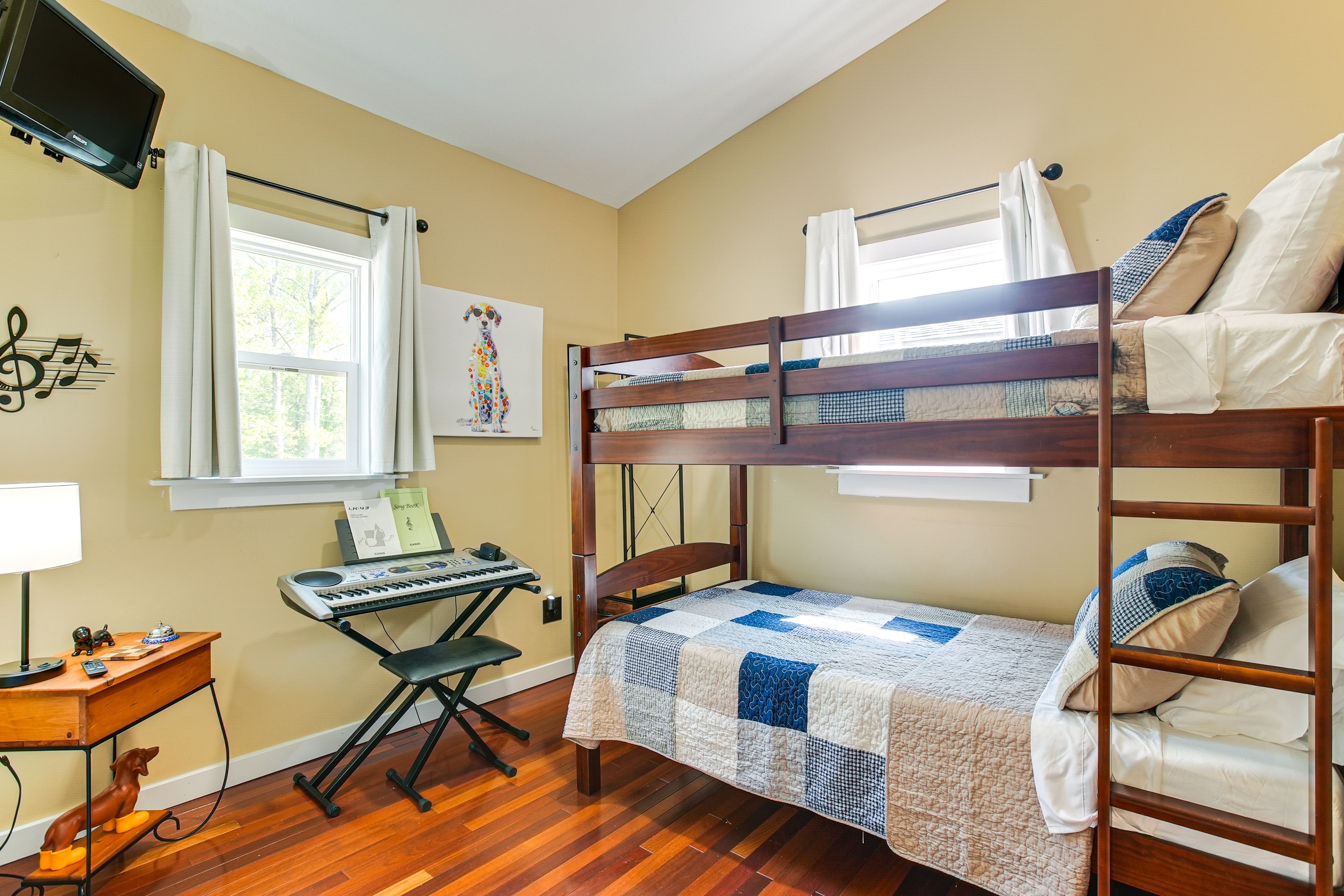 Bedroom 3 | Twin Bunk Bed