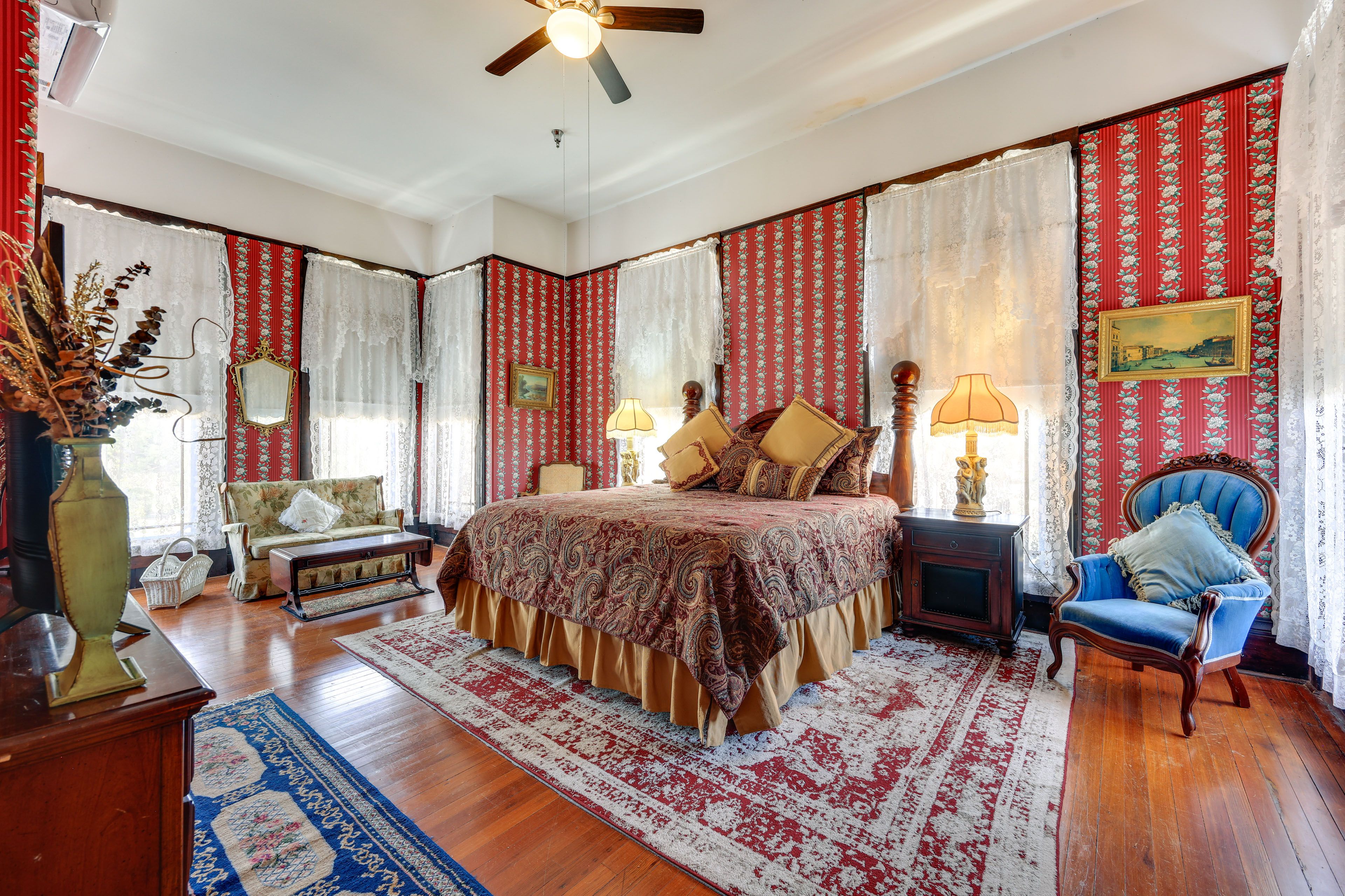 Bedroom 3 | King Bed | 2nd Floor