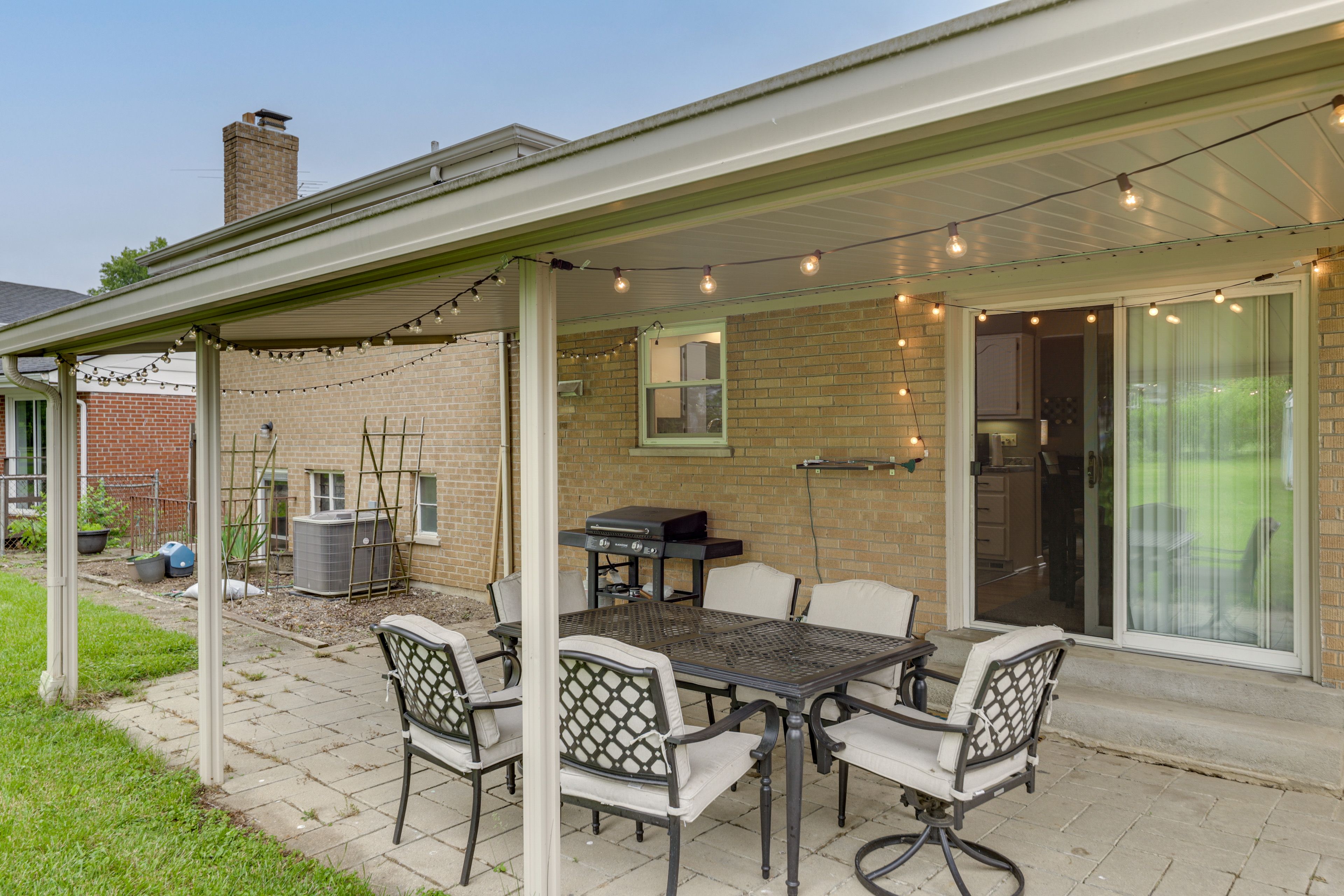 Patio | Outdoor Dining Area | Grill
