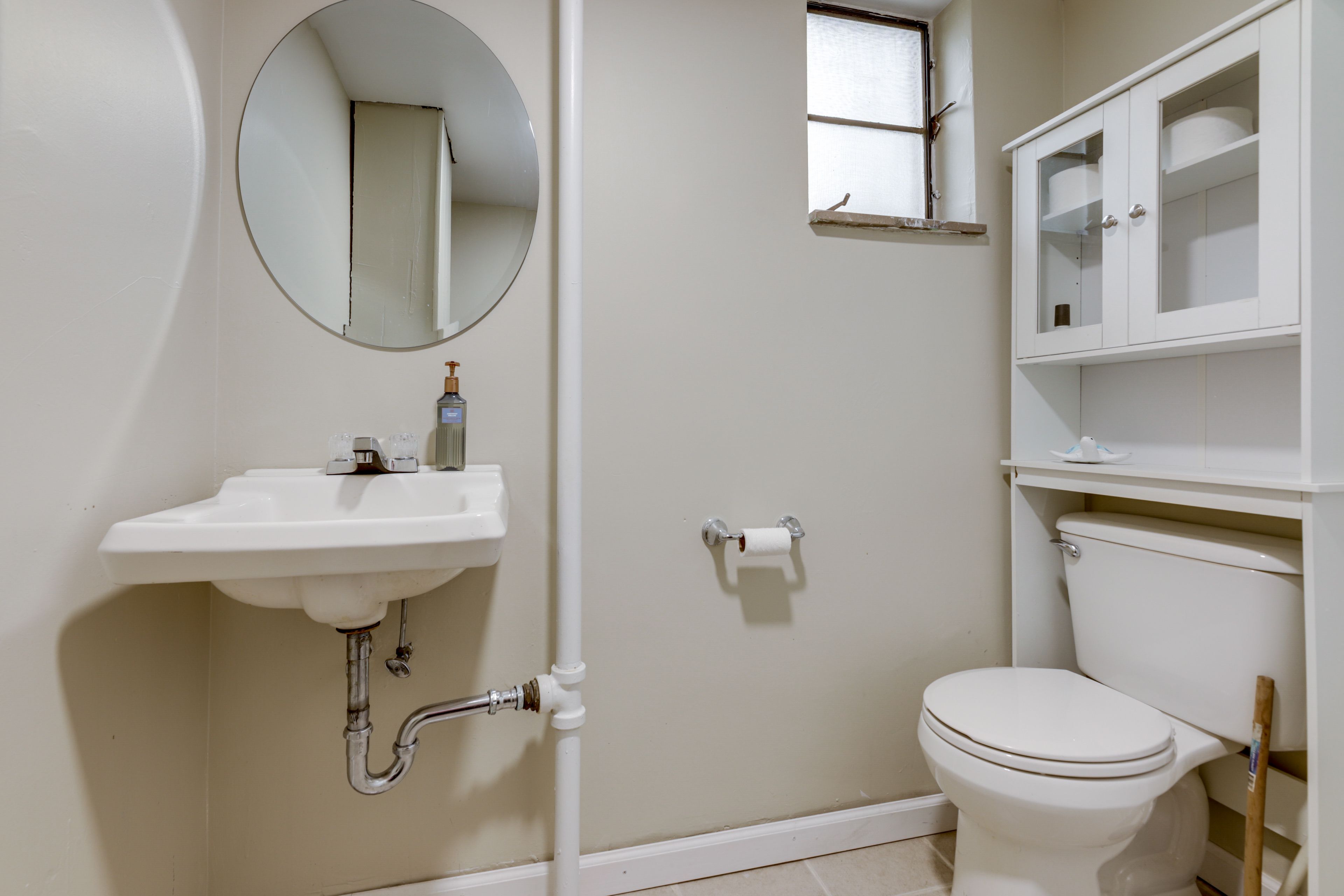 Half Bathroom | Lower Level