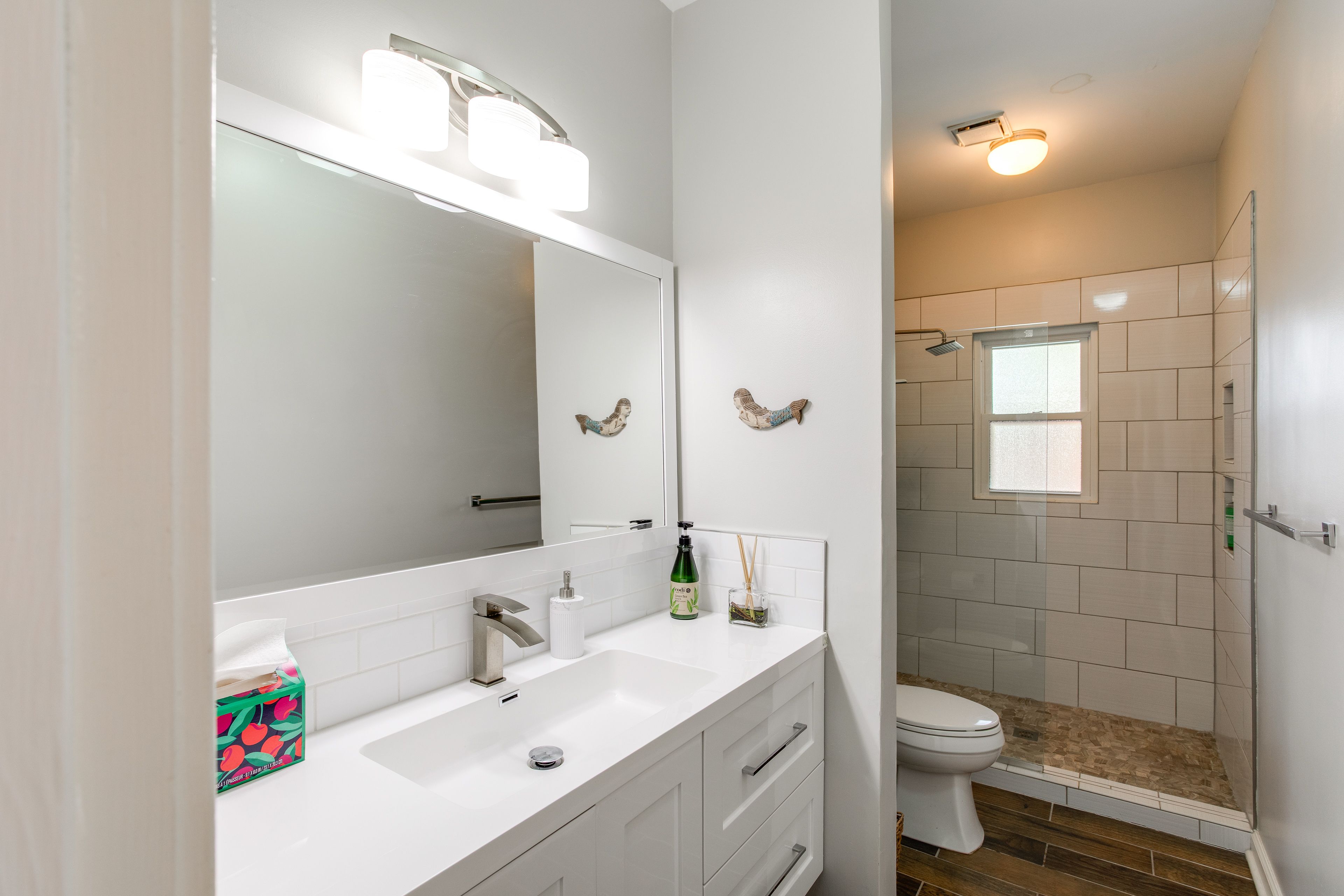 Bathroom | 1st Floor