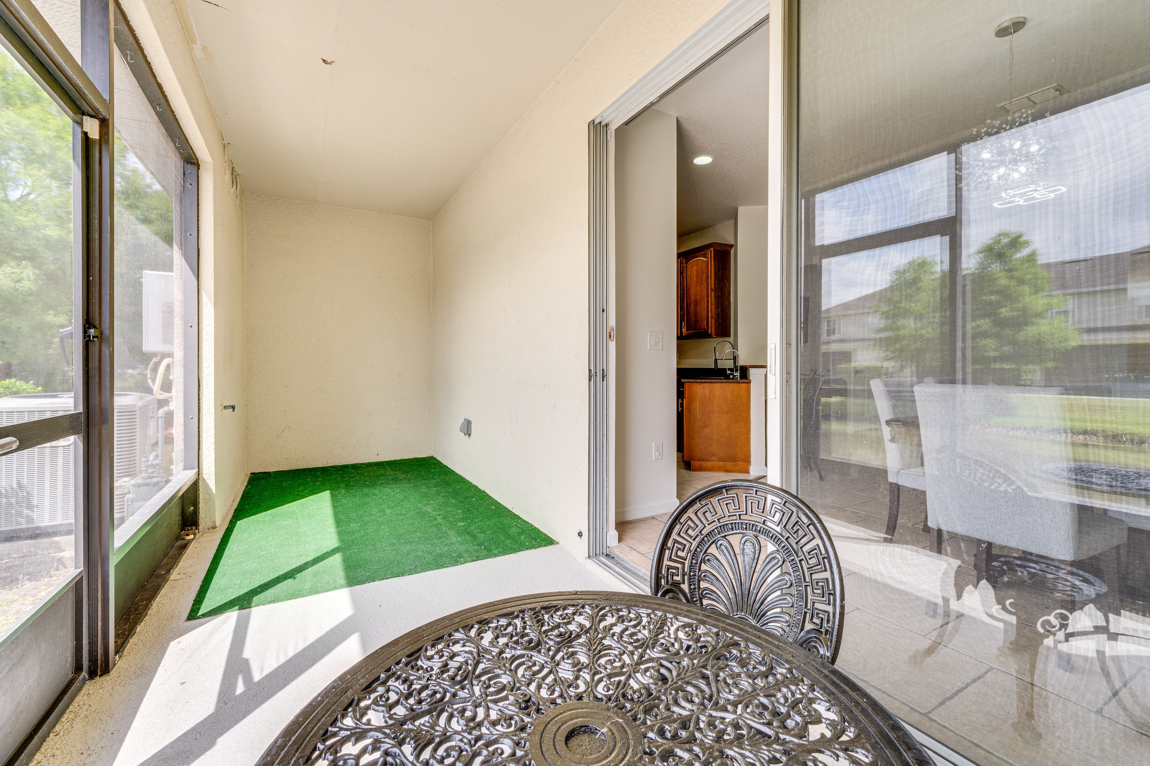 Screened-In Lanai