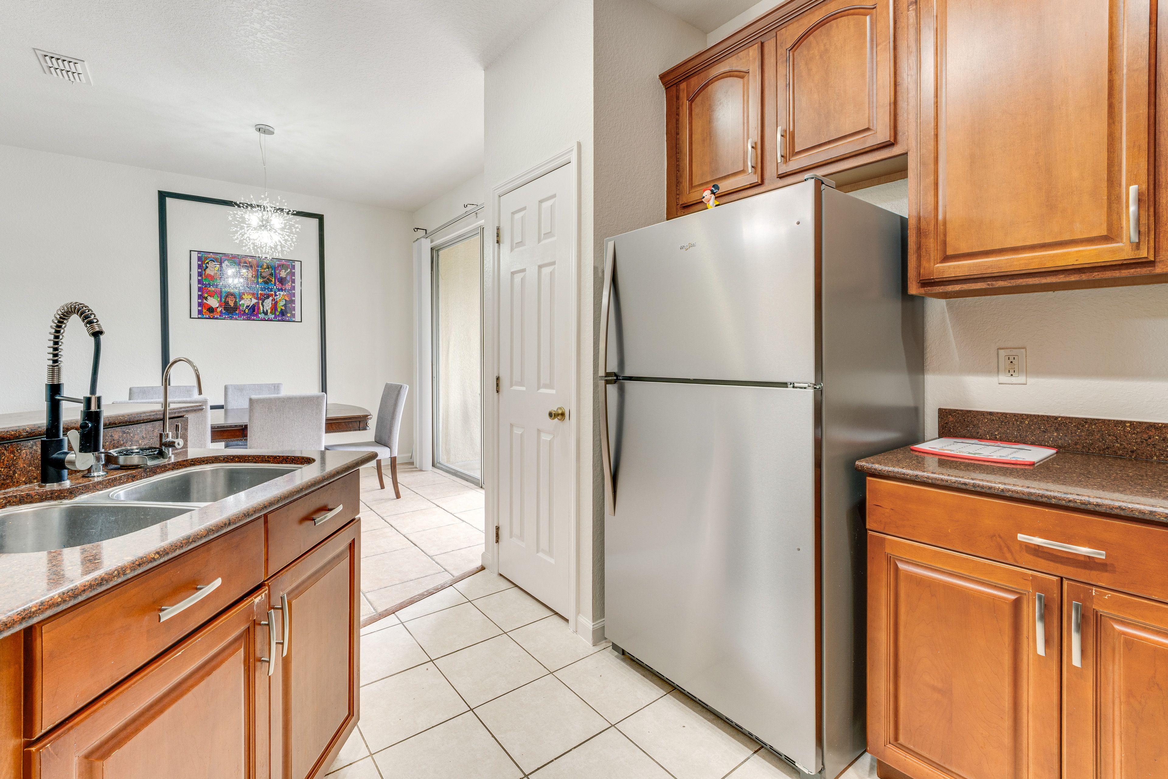 Kitchen | 1st Floor | Cooking Basics | Dishwasher | Drip & Keurig Coffee Makers