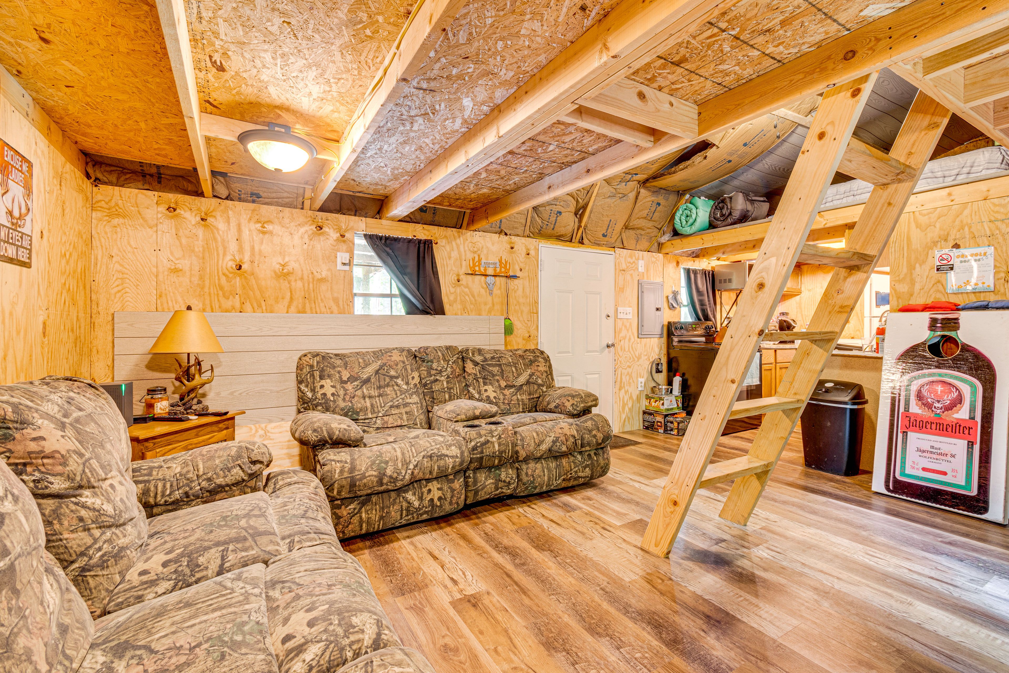 Studio | Living Space | Ladder to Access Loft | Free WiFi | Mini Split Unit