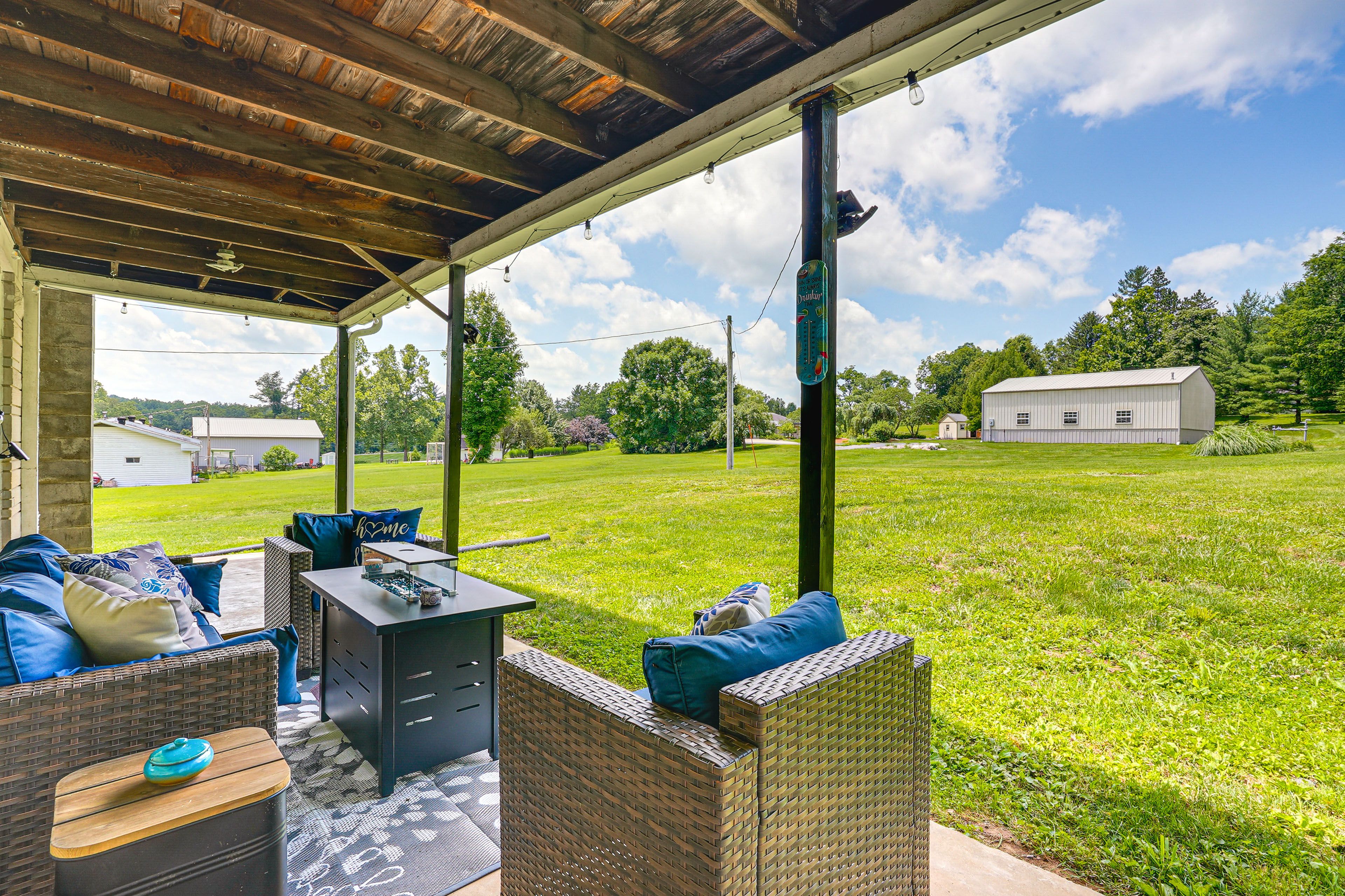 Patio |  Single-Story Home