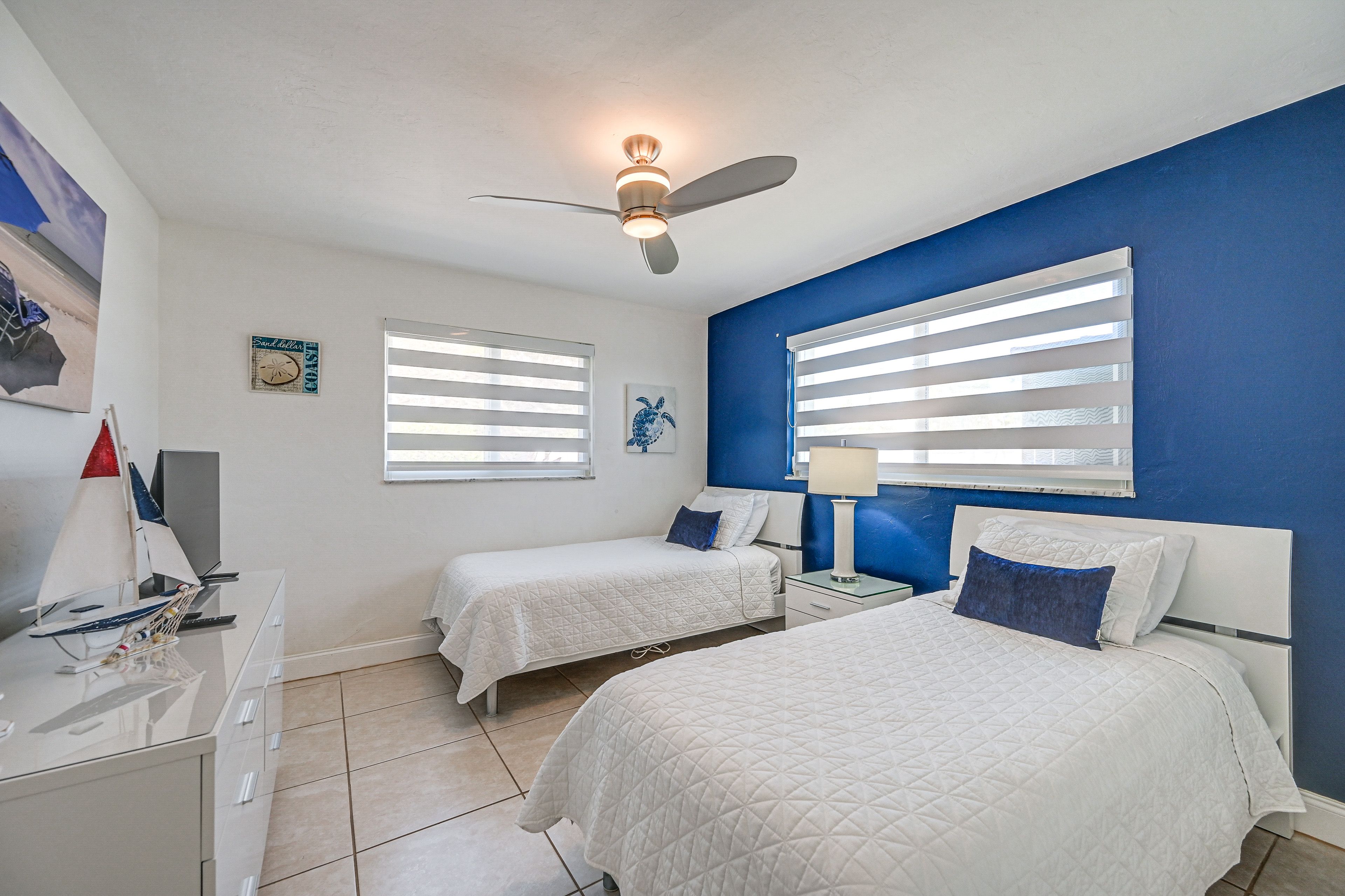 Bedroom 3 | 2 Twin Beds