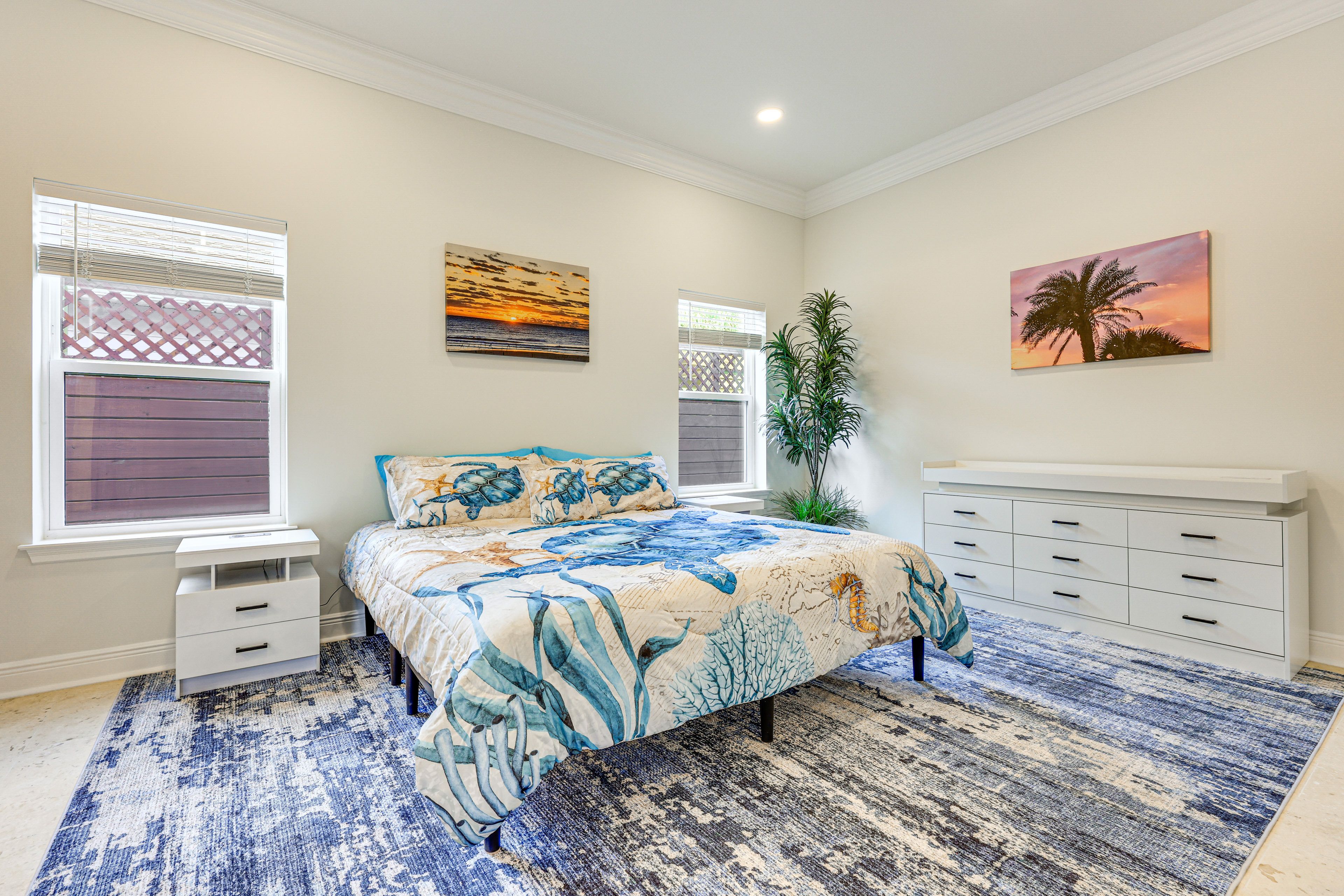 Bedroom 1 | King Bed | Linens Provided | 1st Floor