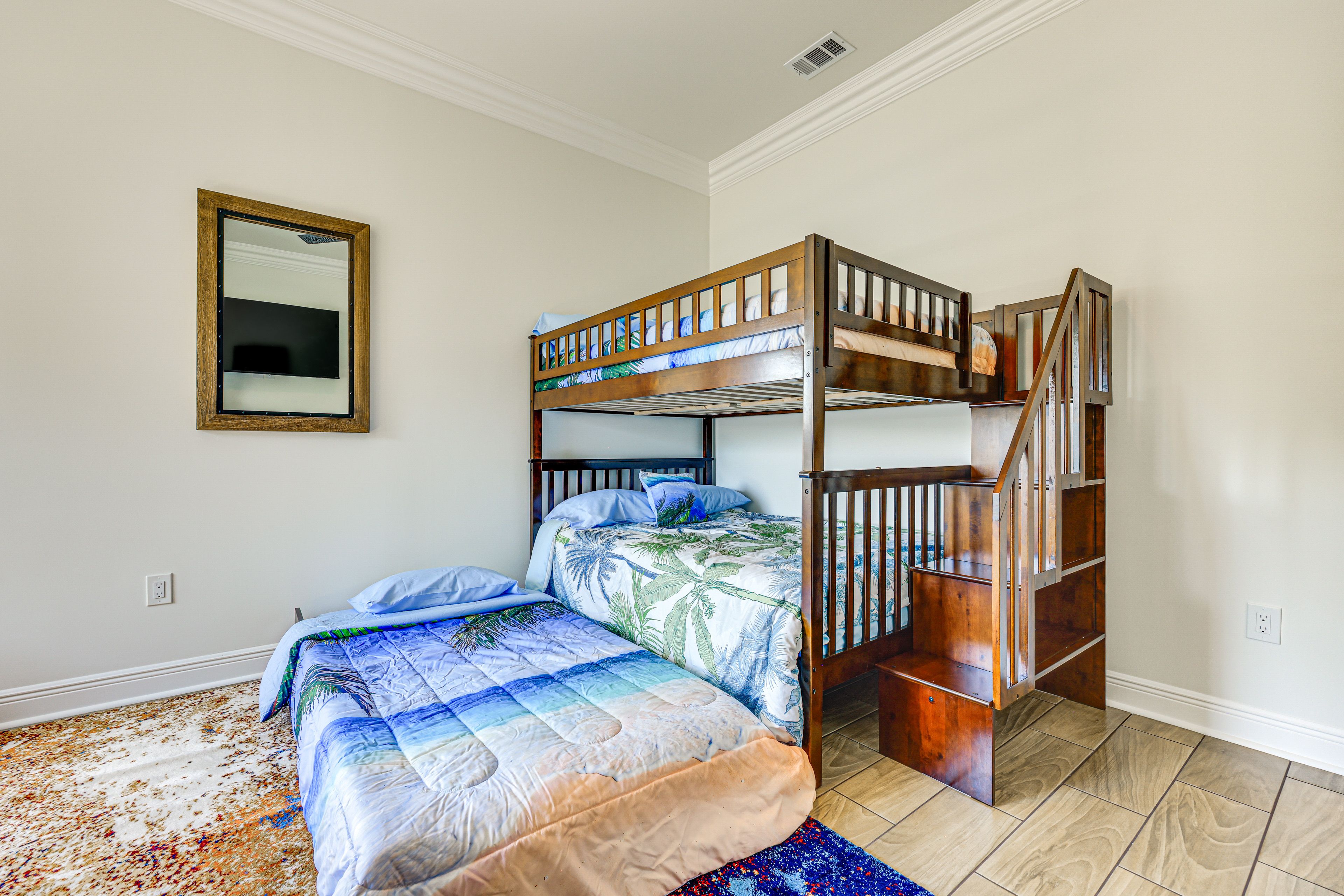 Bedroom 4 | Full Bunk Bed w/ Twin Trundle | 2nd Floor