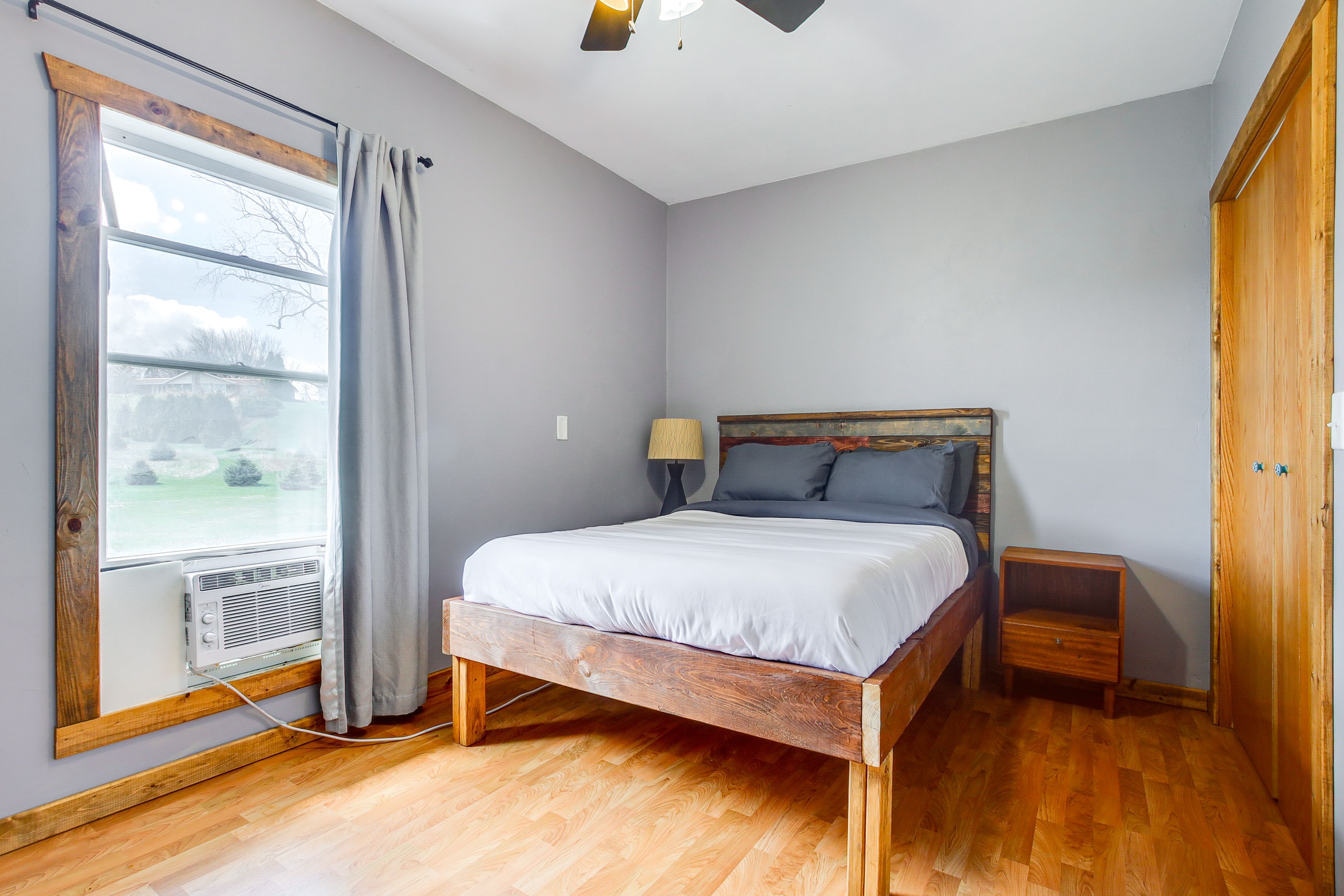 Bedroom 2 | Full Bed | 2nd Floor