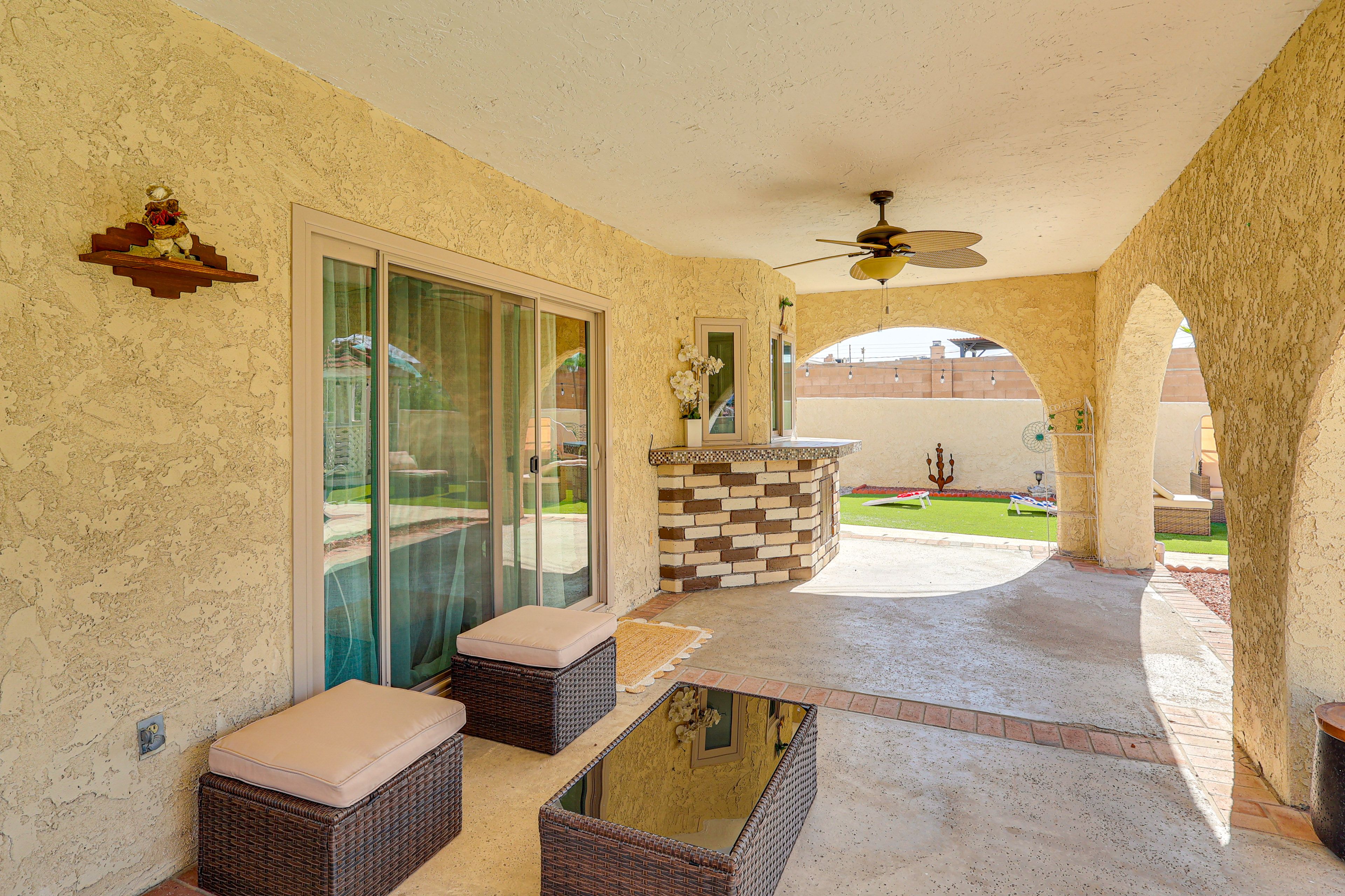 Covered Patio 2 | Gas Fire Table