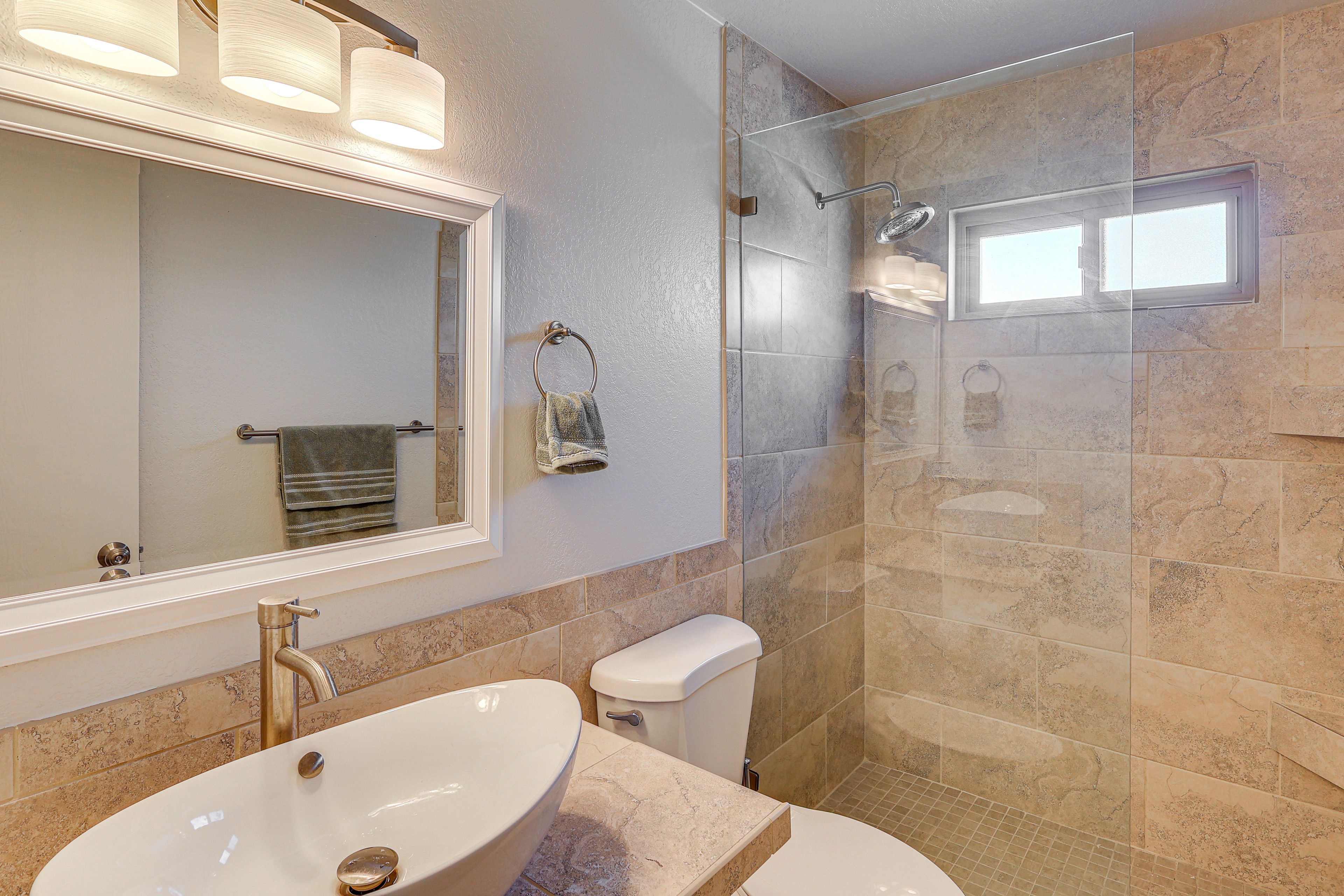 Bathroom | Towels Provided