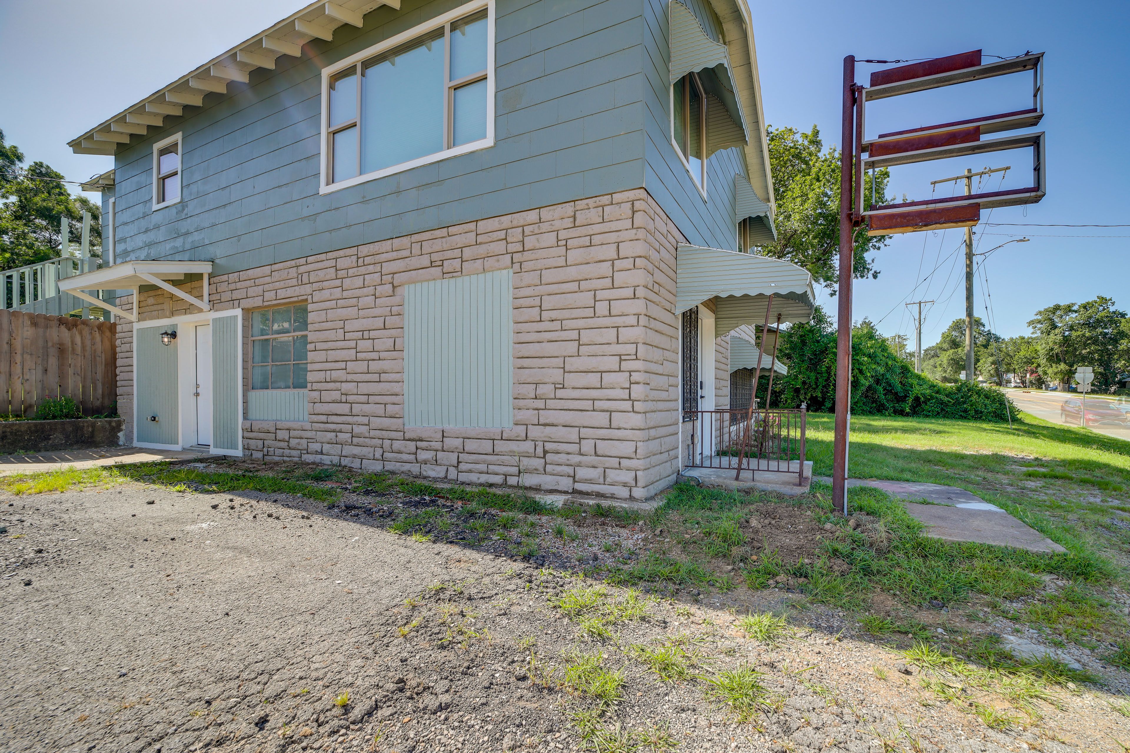 Duplex Exterior
