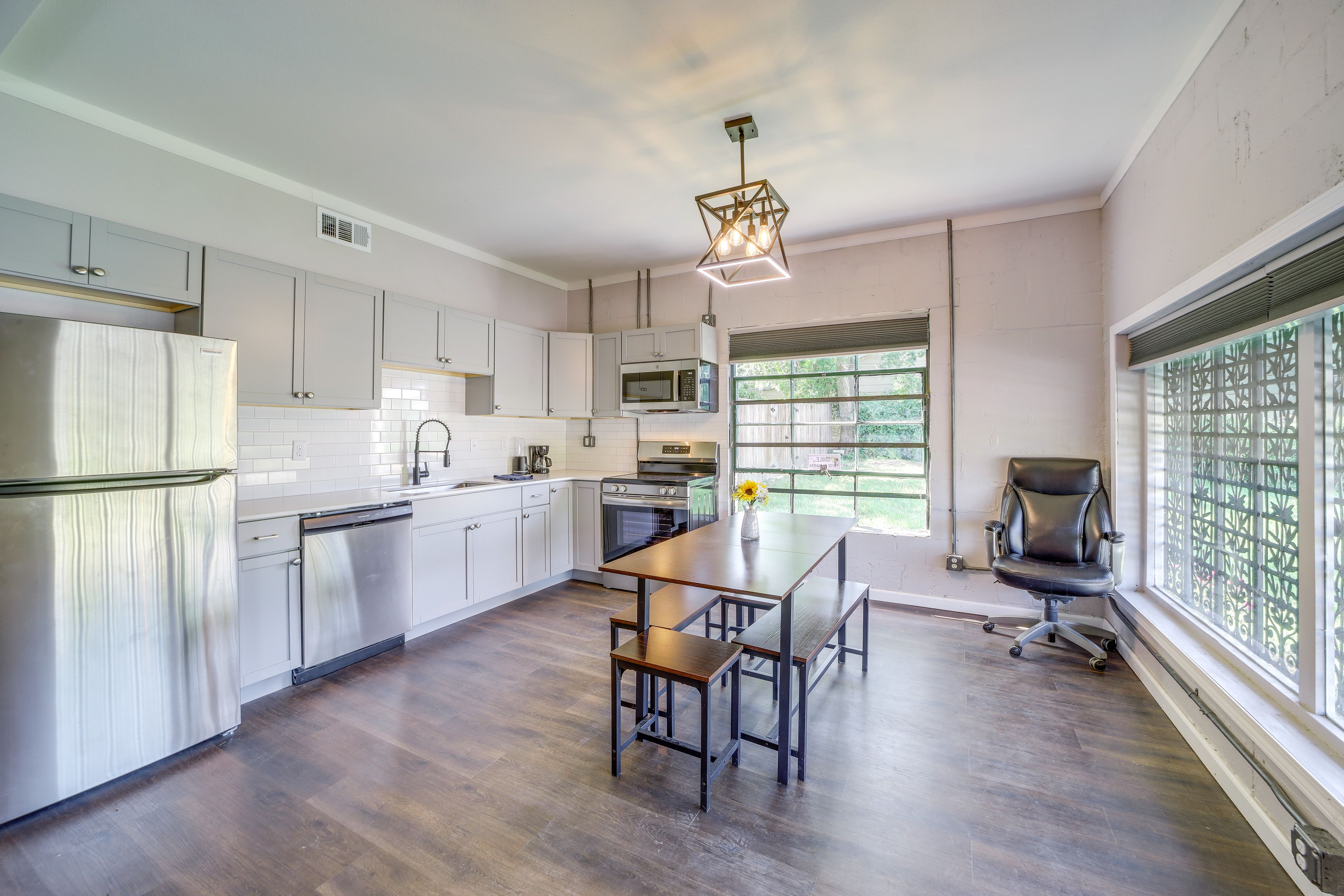 Kitchen | Drip Coffee Maker | Dishwasher | Cooking Basics