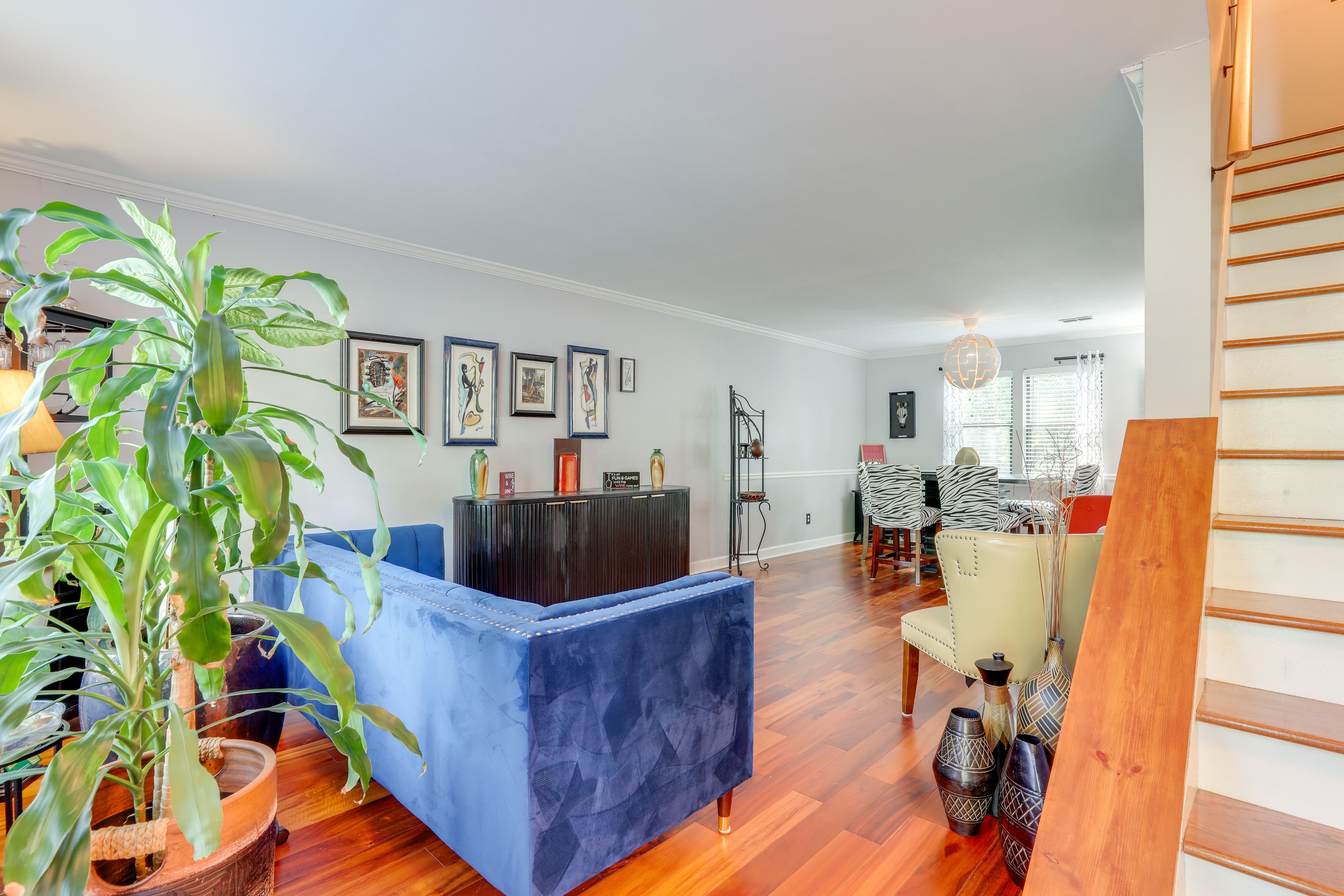 Living Room | Central A/C & Heating | 1st Floor
