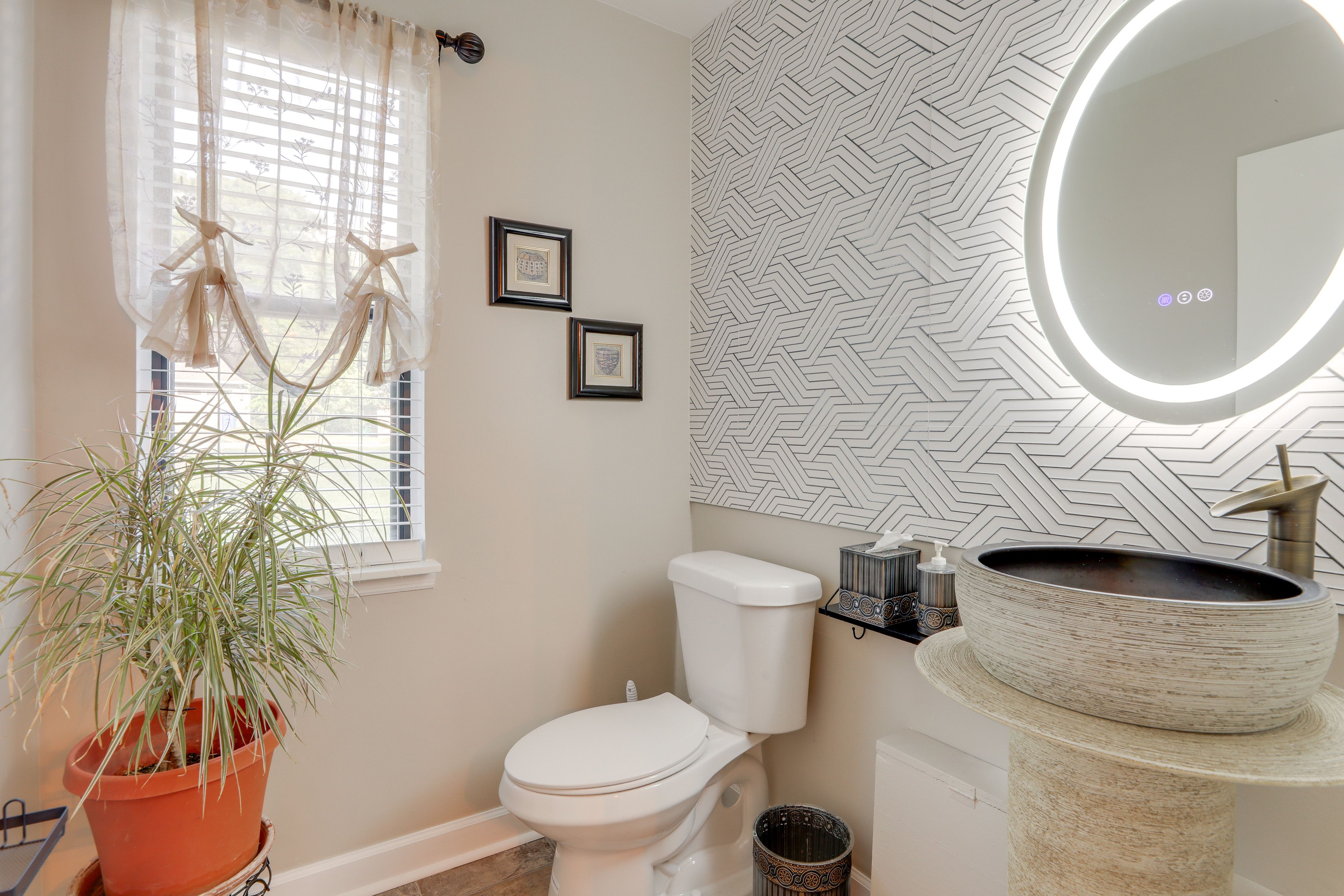 Half Bathroom | 1st Floor