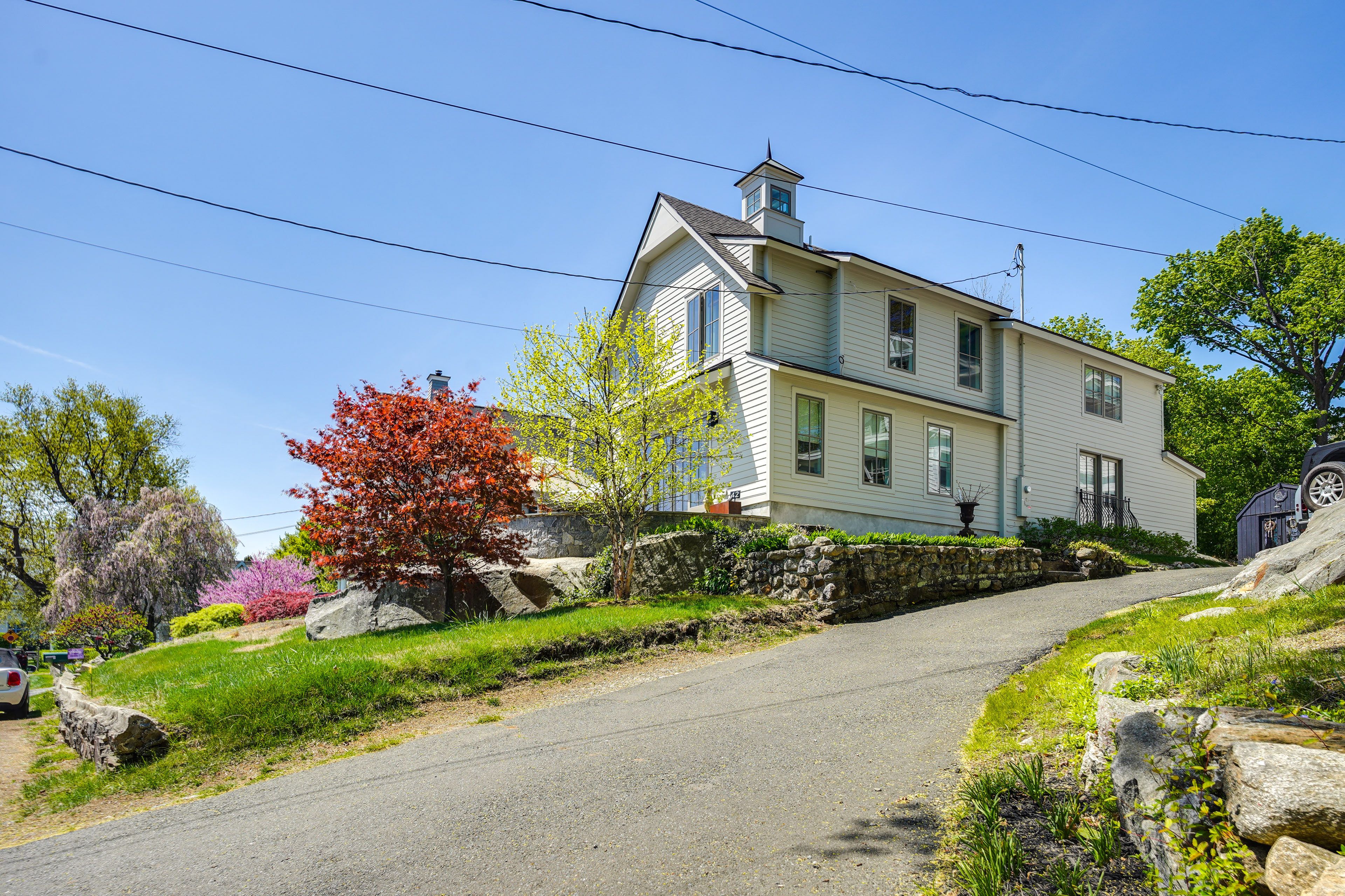 Home Exterior | 2-Story Home