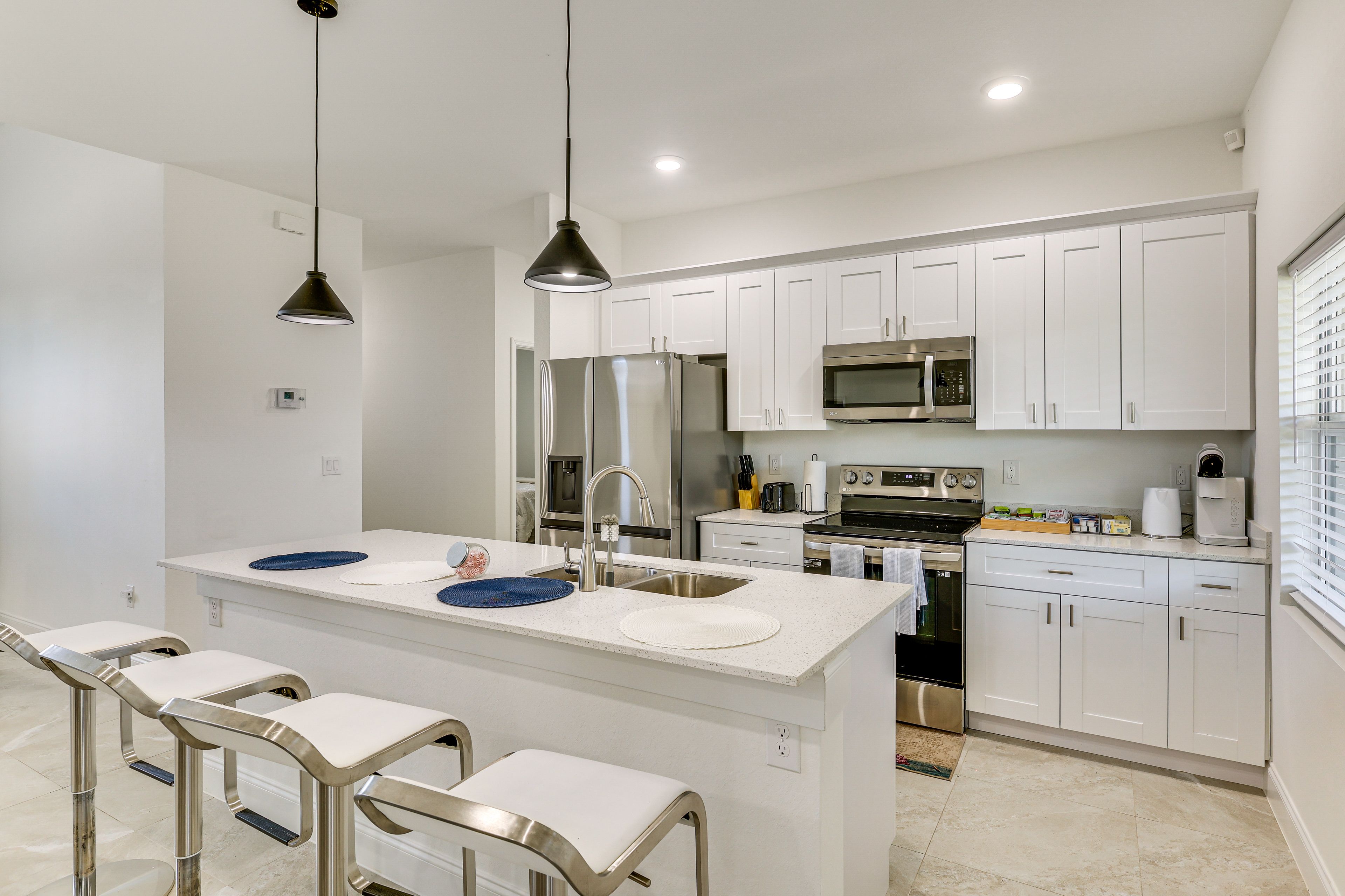 Kitchen | Dishwasher | Keurig | Toaster