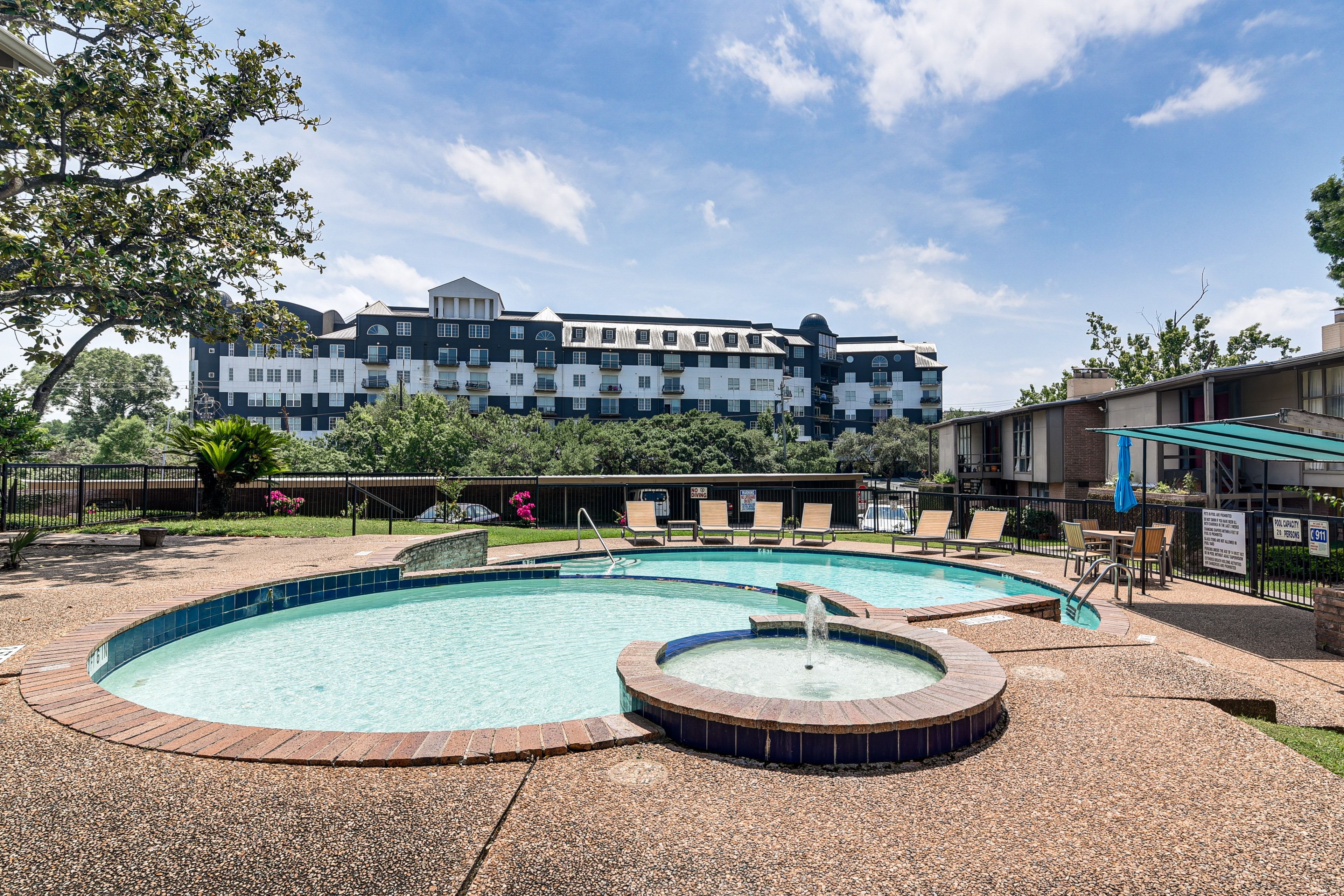 Hillside Community Pool