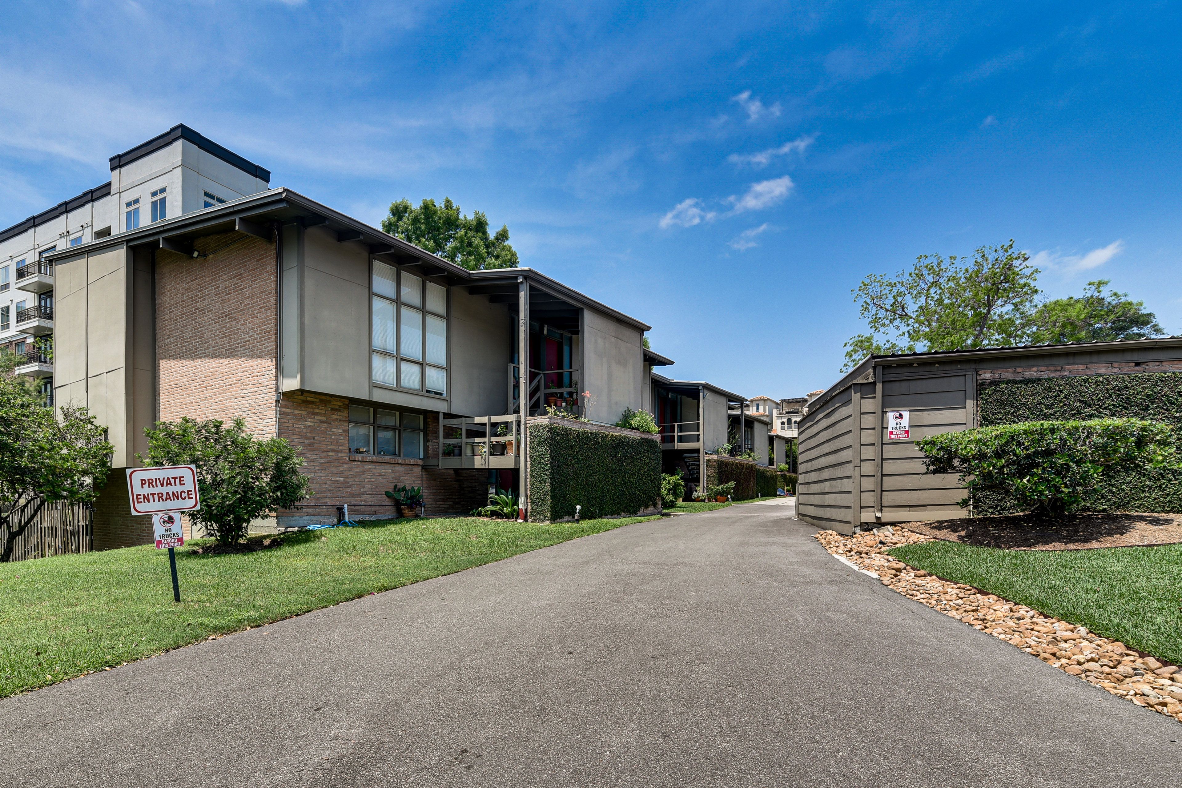 Hillside Community Exterior
