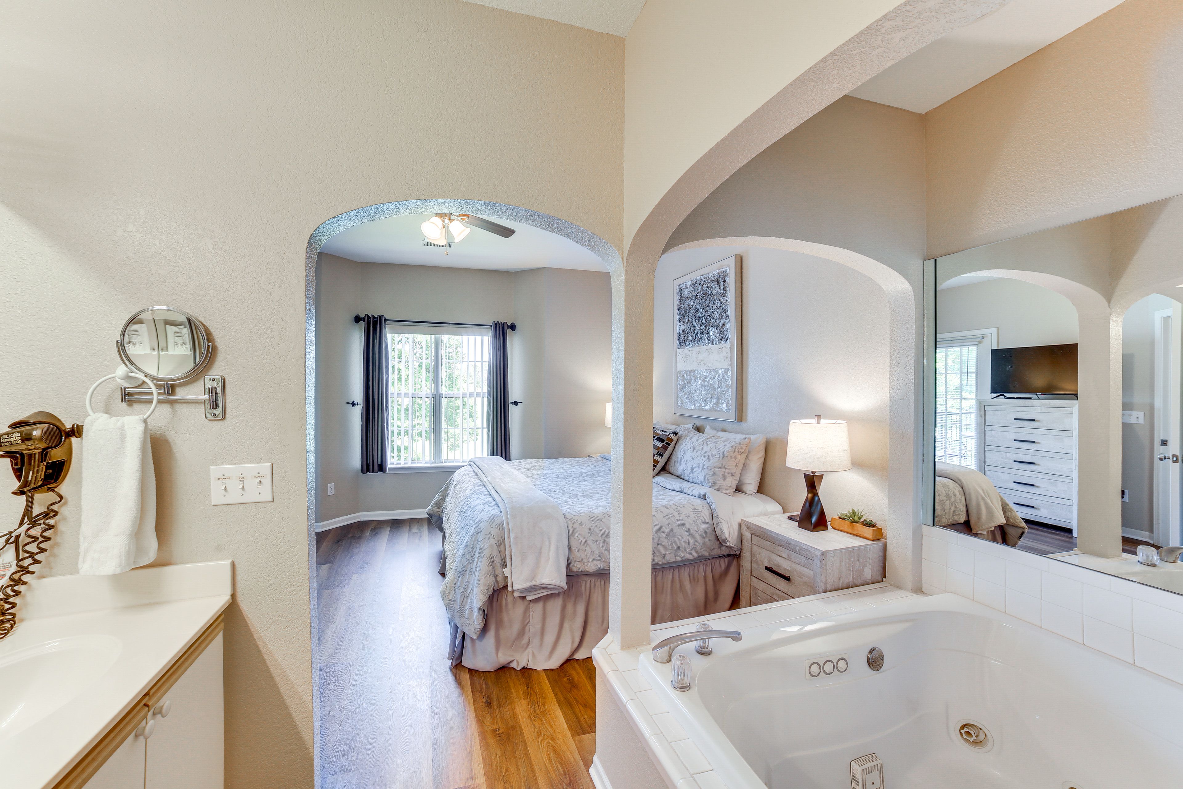 Full Bath | Towels | Hair Dryer