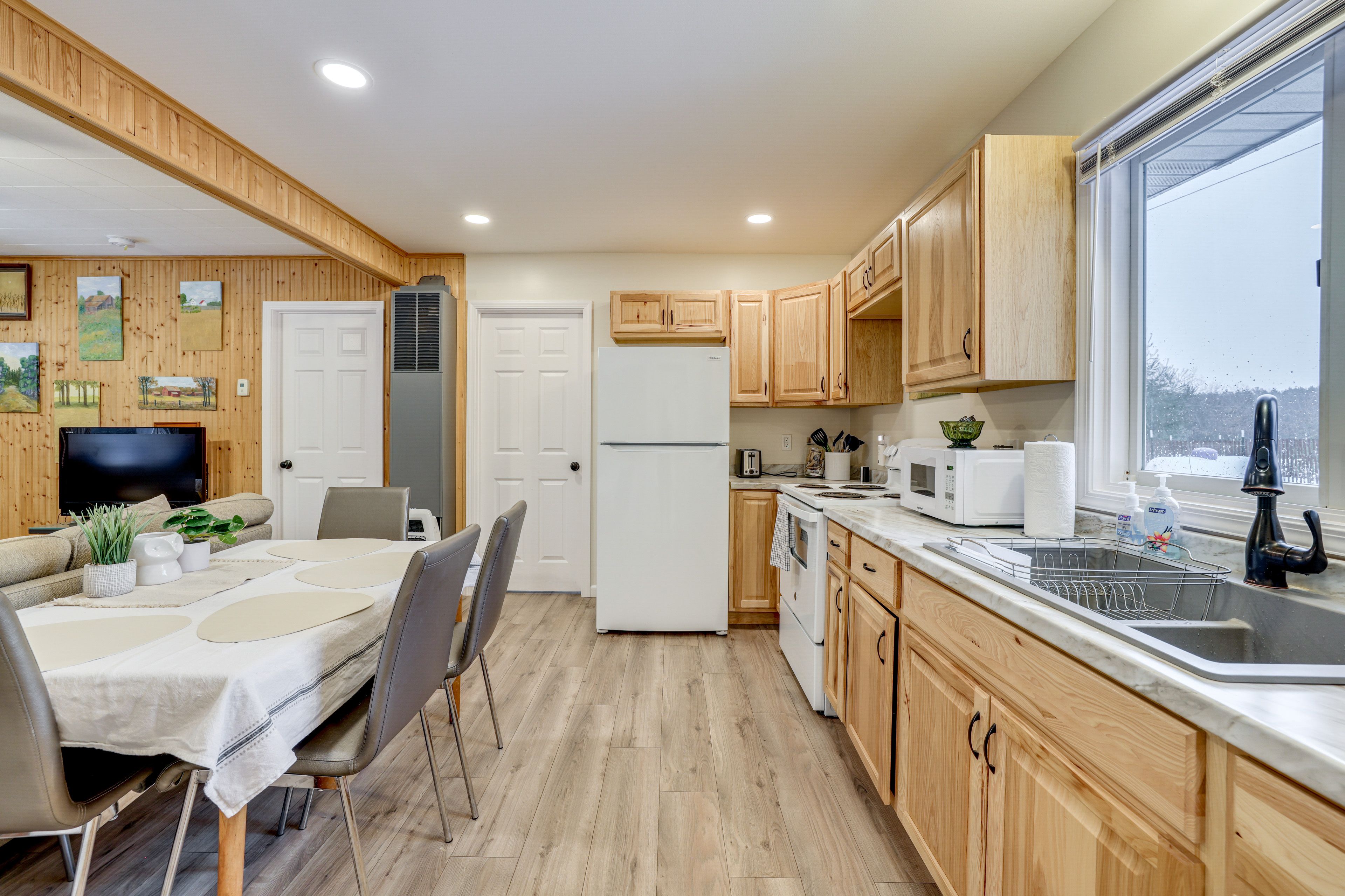 Kitchen | Drip Coffee Maker