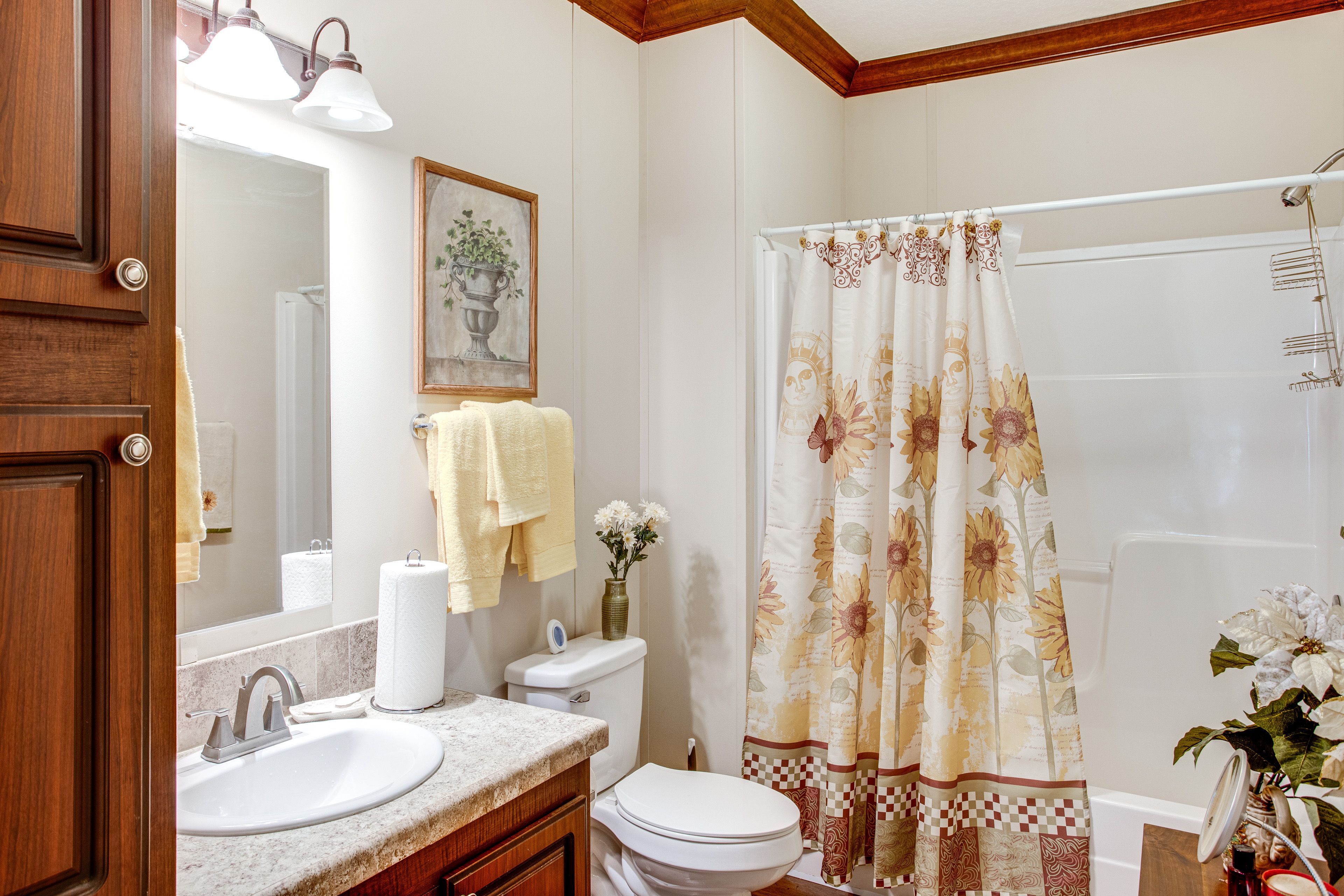 Full Bathroom | Hair Dryer