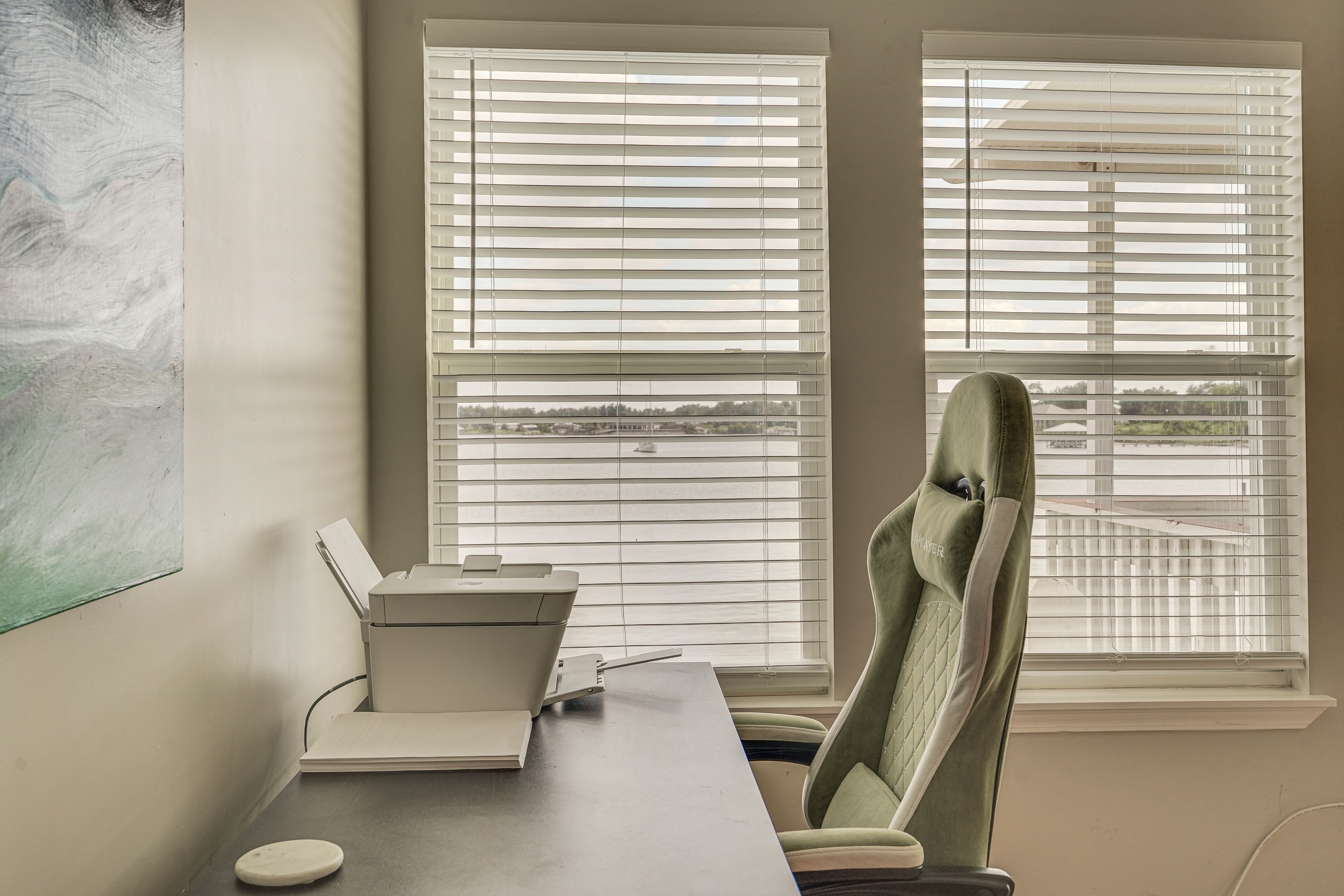 Workspace | Free WiFi | Printer