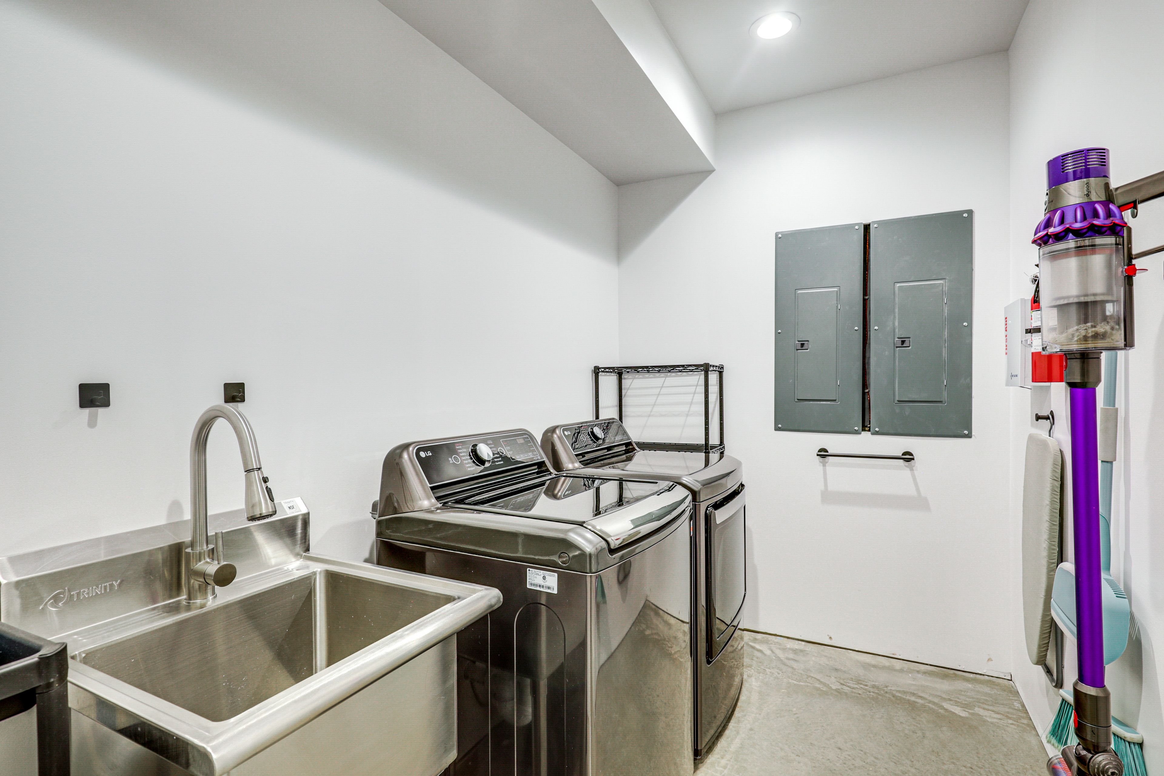 Laundry Room | Basement Level