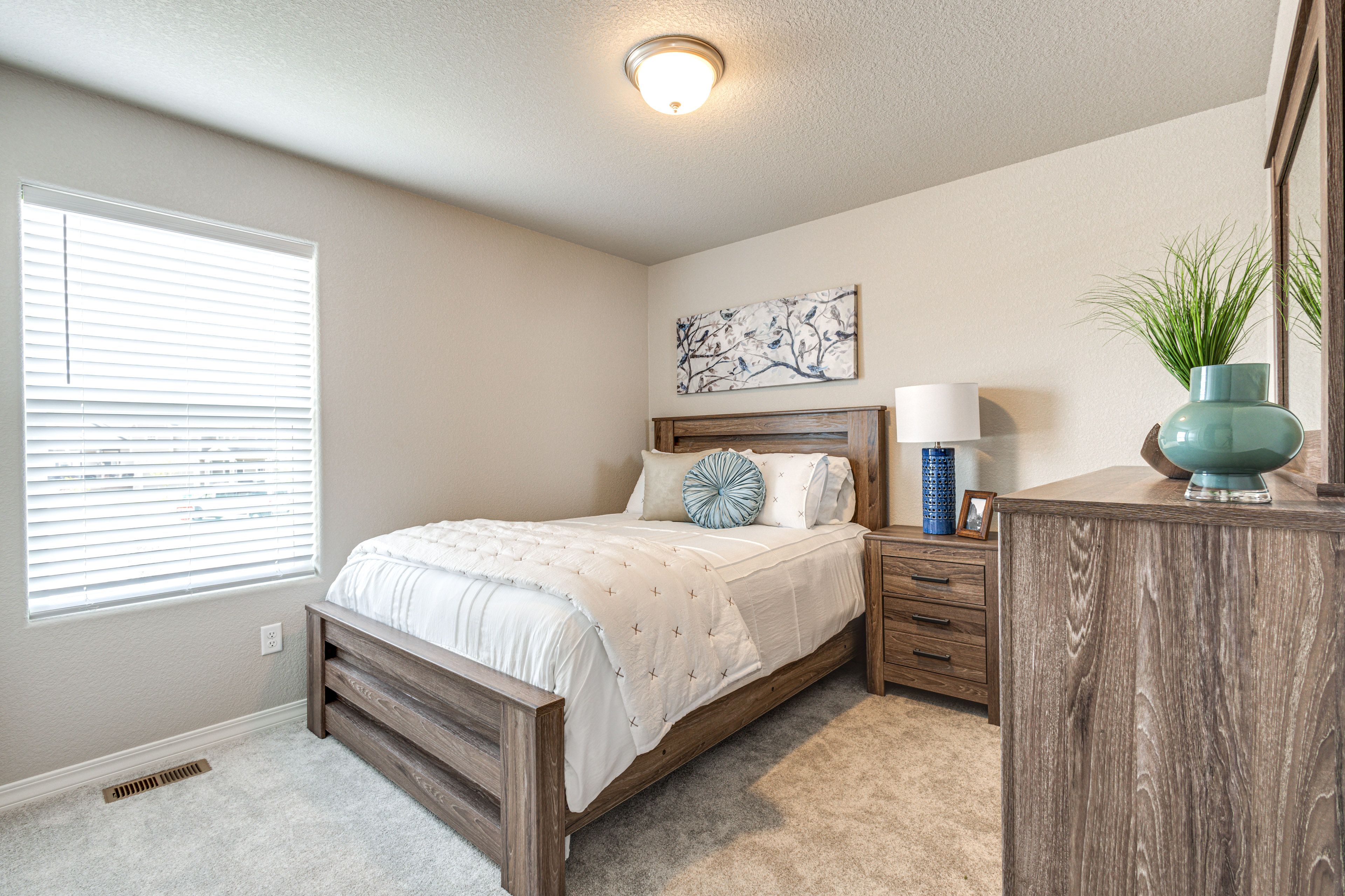 Bedroom 3 | Queen Bed | 2nd Floor