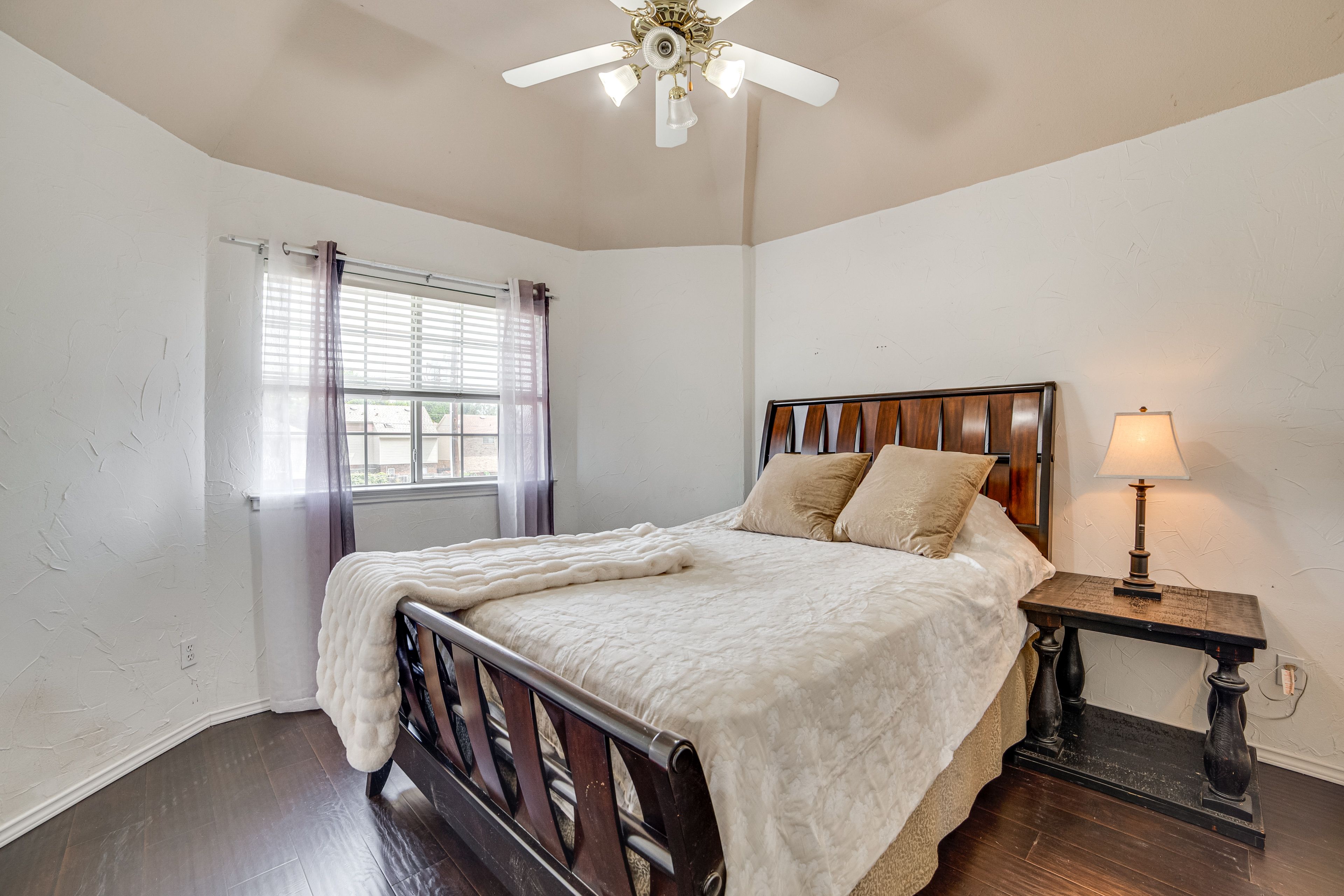 Bedroom 3 | Queen Bed | 2nd Floor
