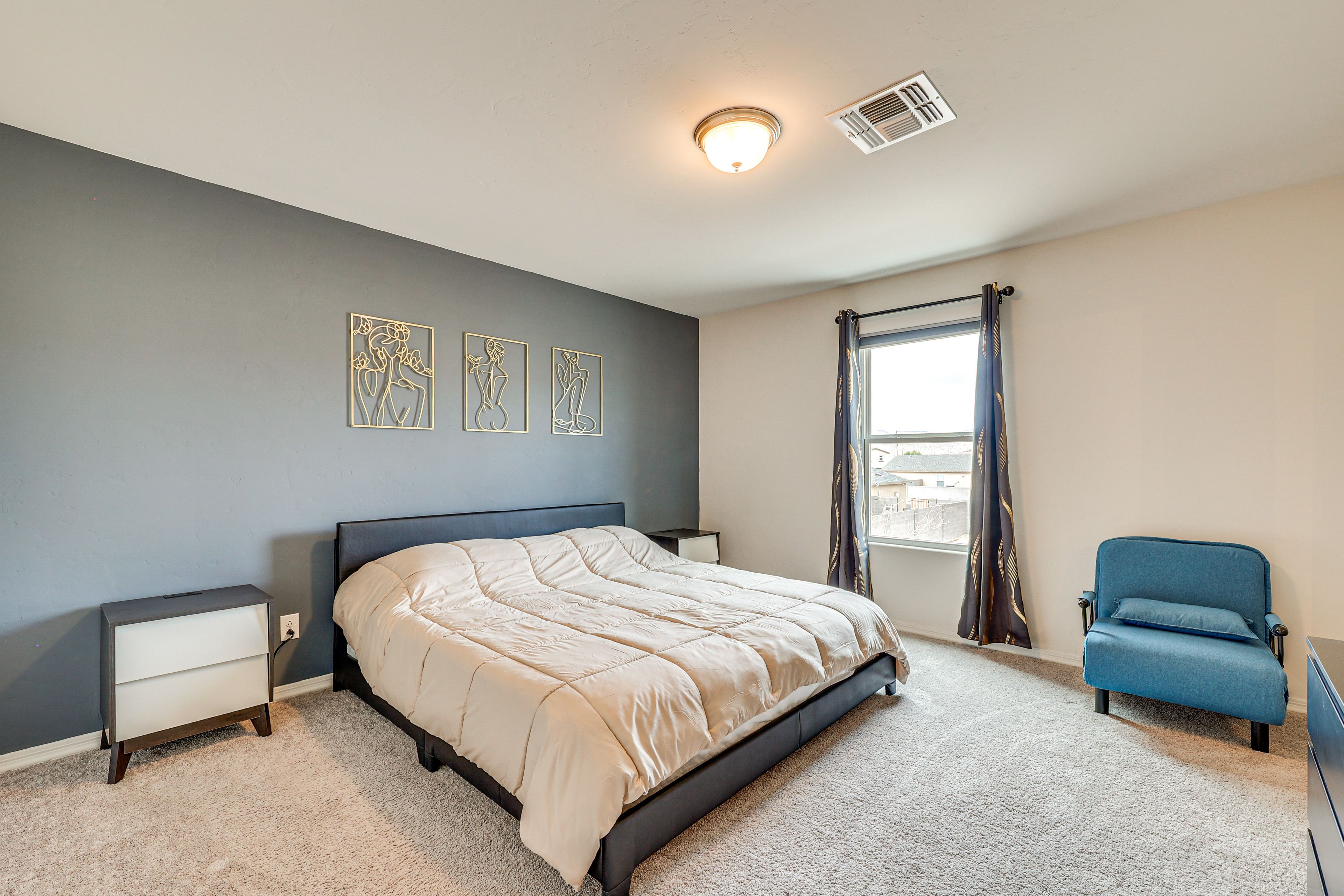 Bedroom 1 | 2nd Floor | King Bed