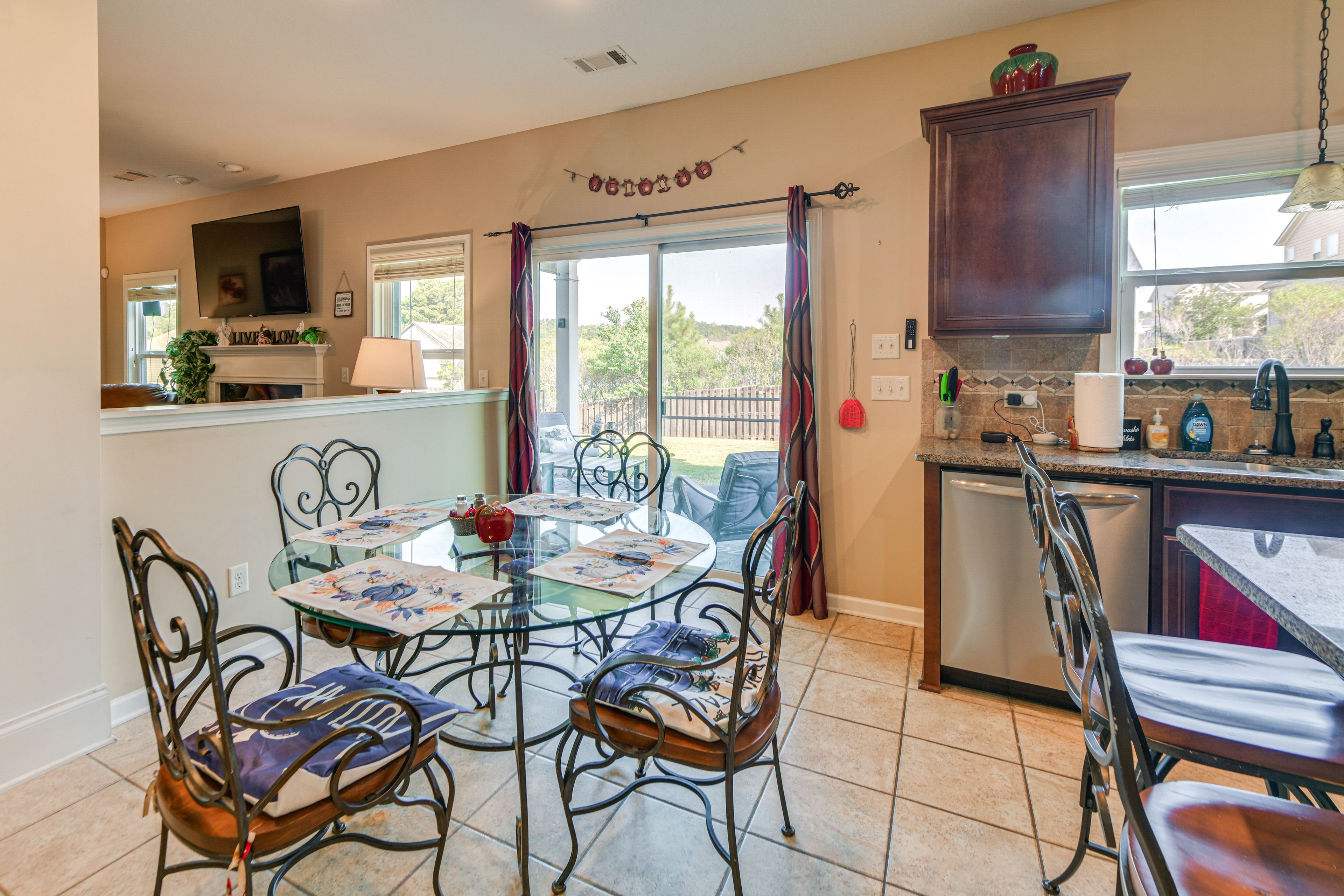 Kitchen | 1st Floor