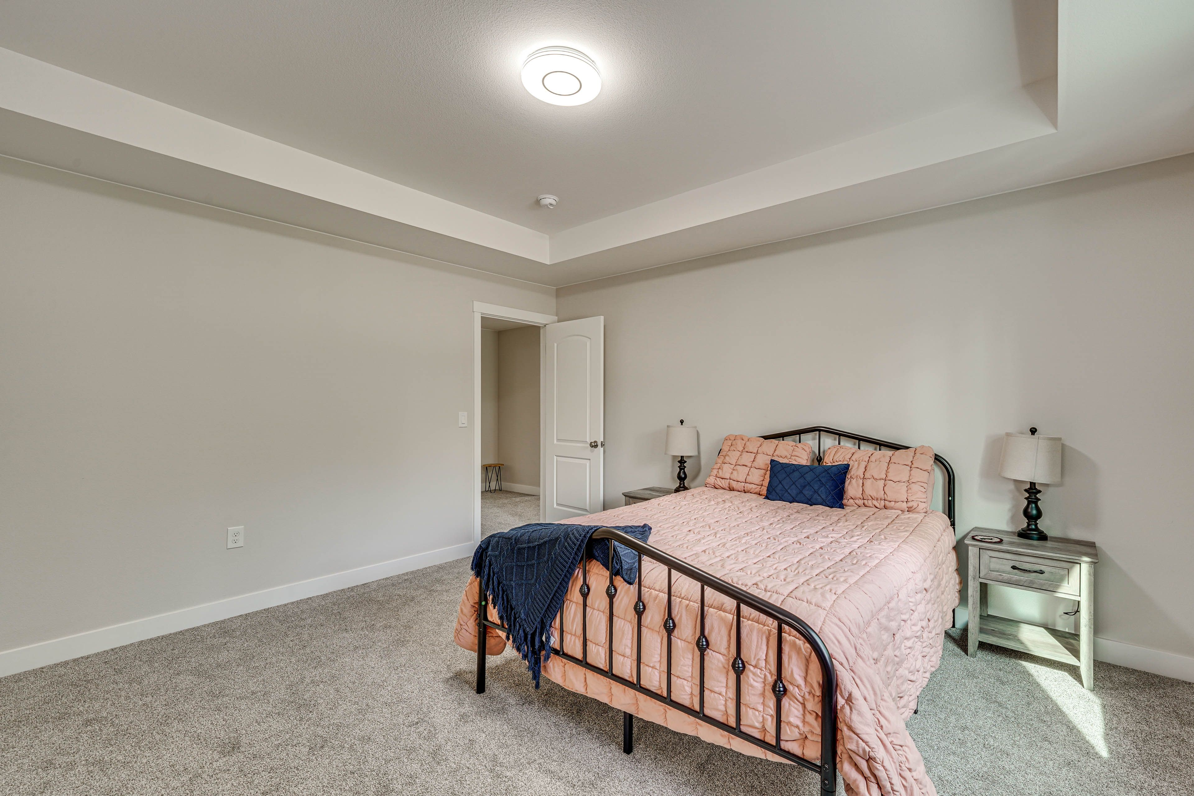 Bedroom 1 | Queen Bed | 2nd Floor