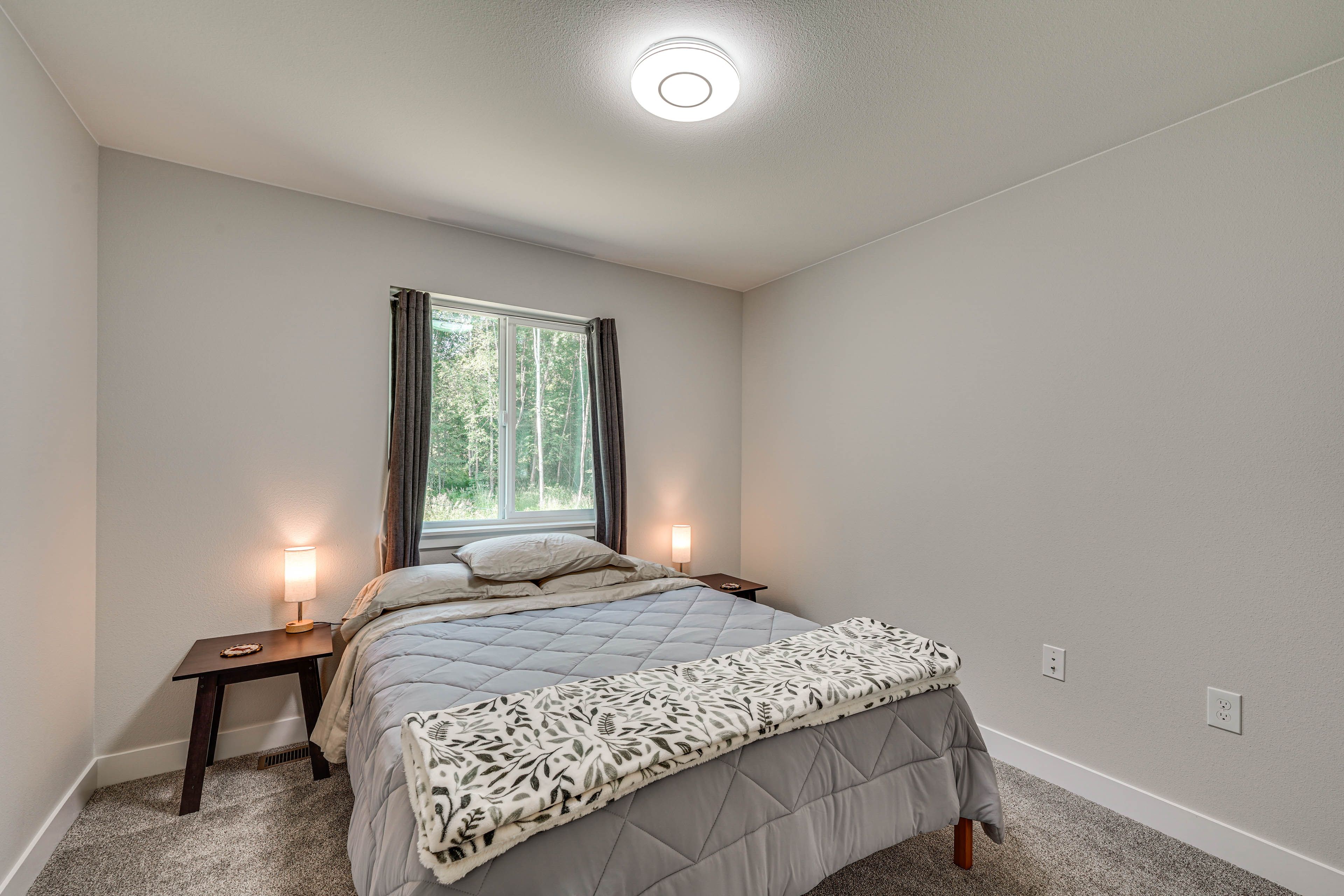 Bedroom 3 | Queen Bed | 2nd Floor