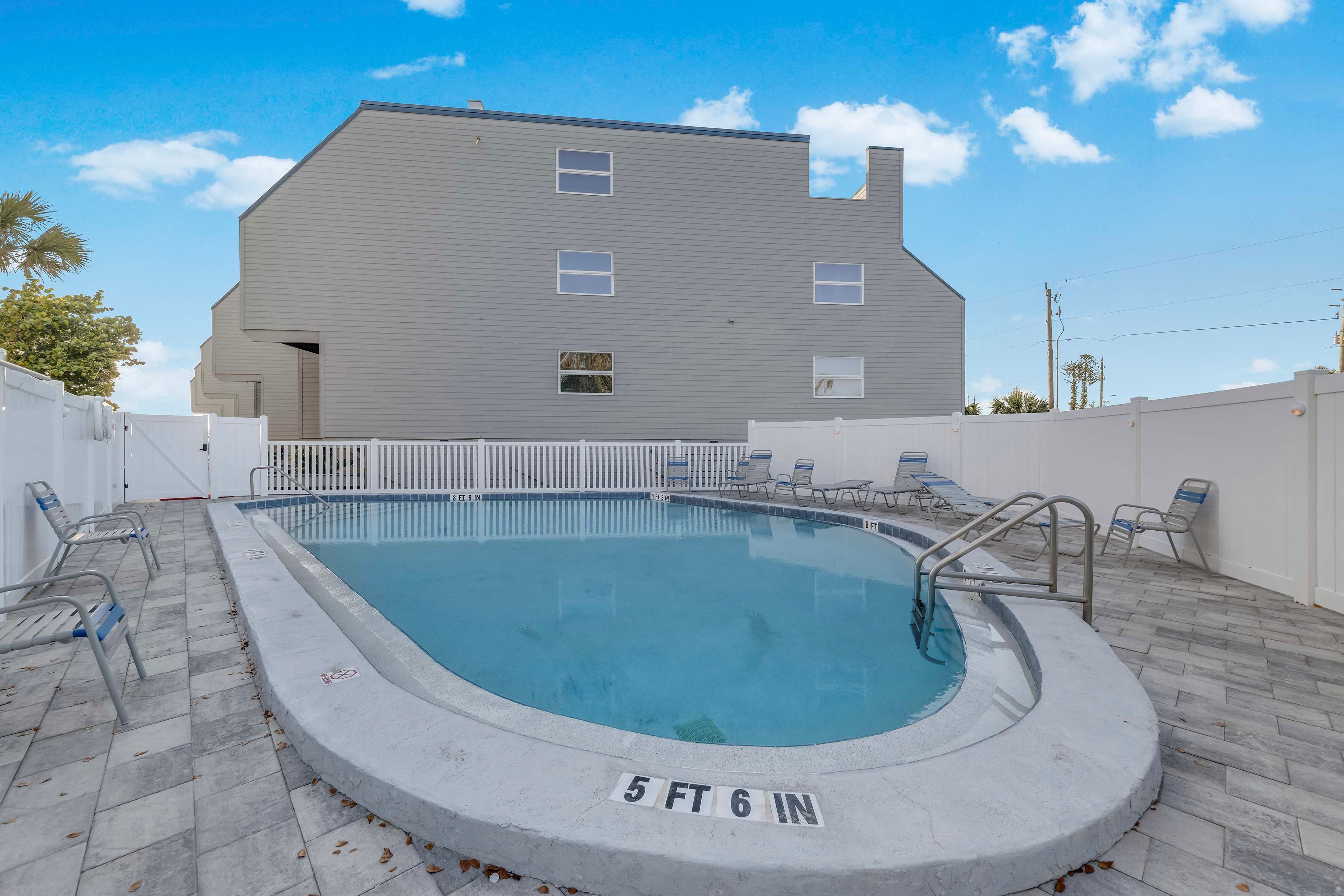 Boardwalk Condominiums | Community Amenities
