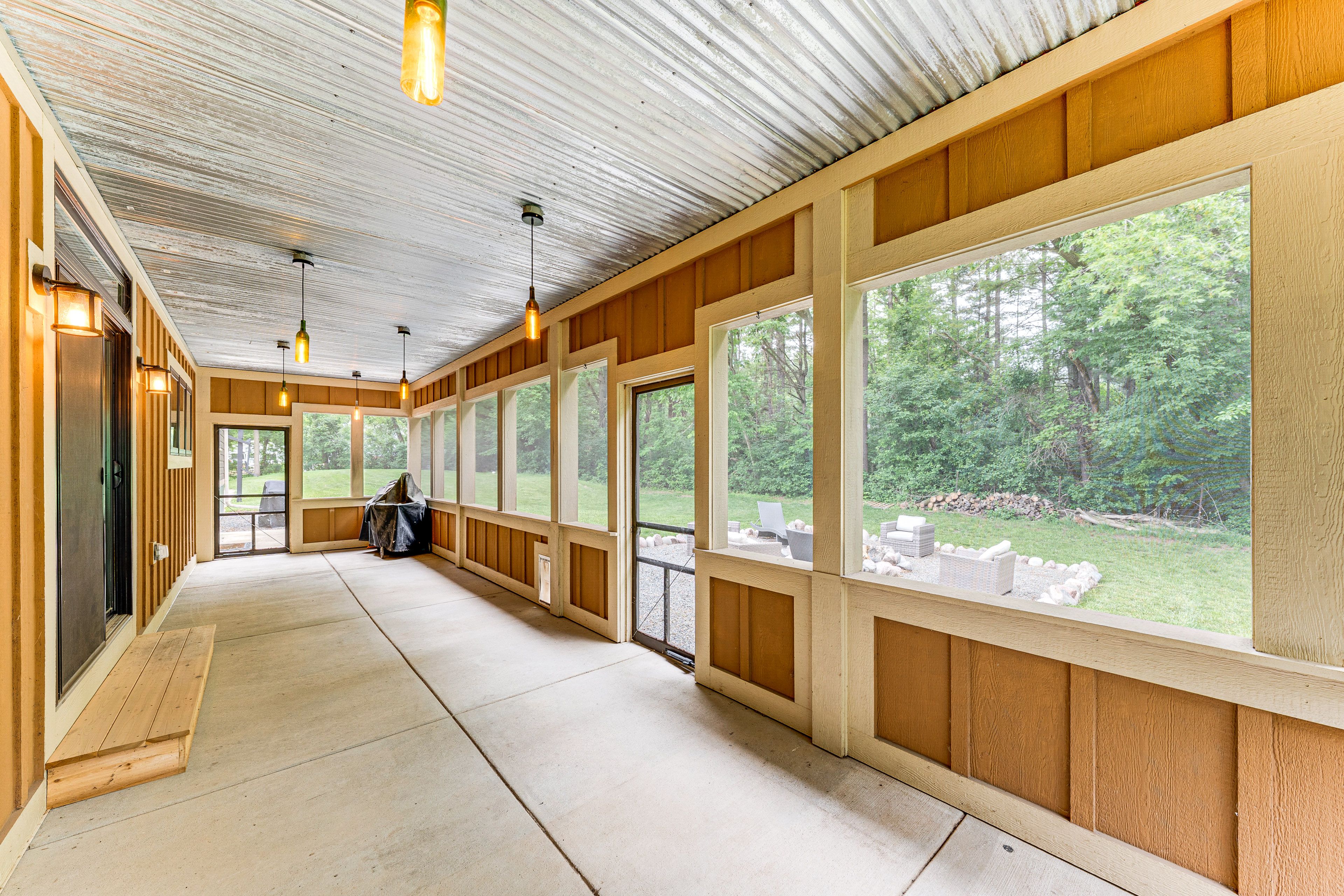 Screened Patio