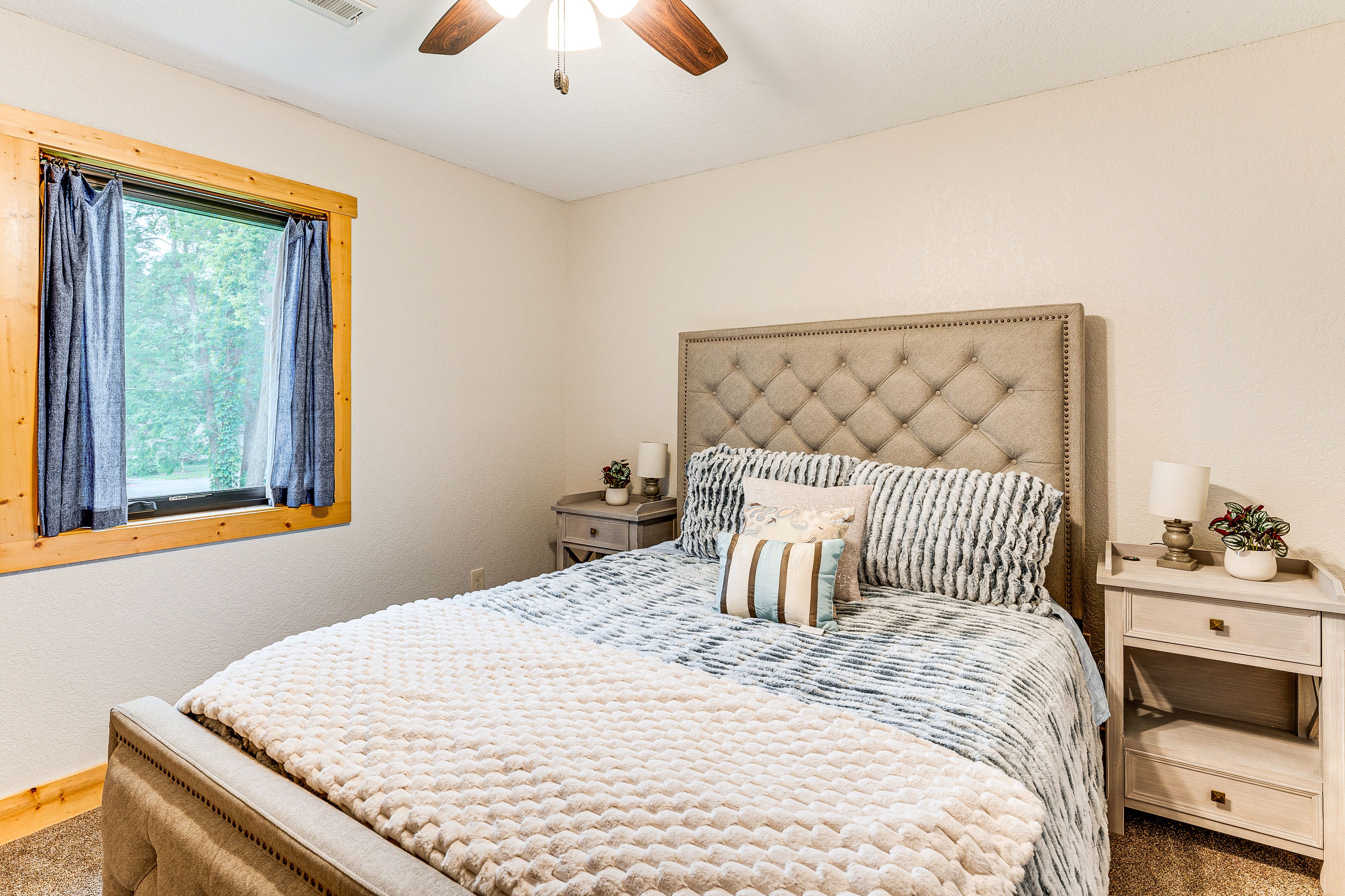 Bedroom 2 | Queen Bed | 2nd Floor