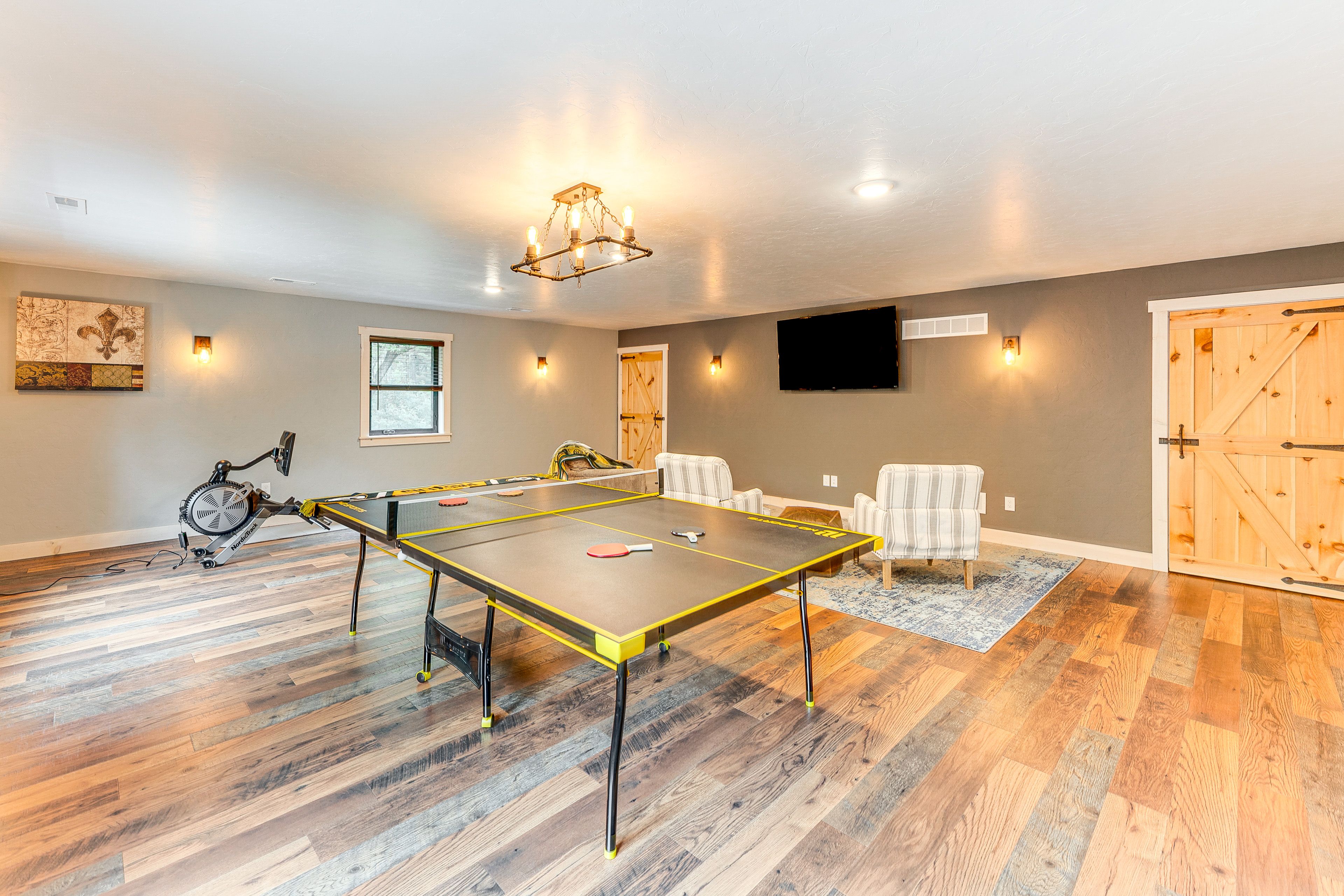 Game Room | 2nd Floor