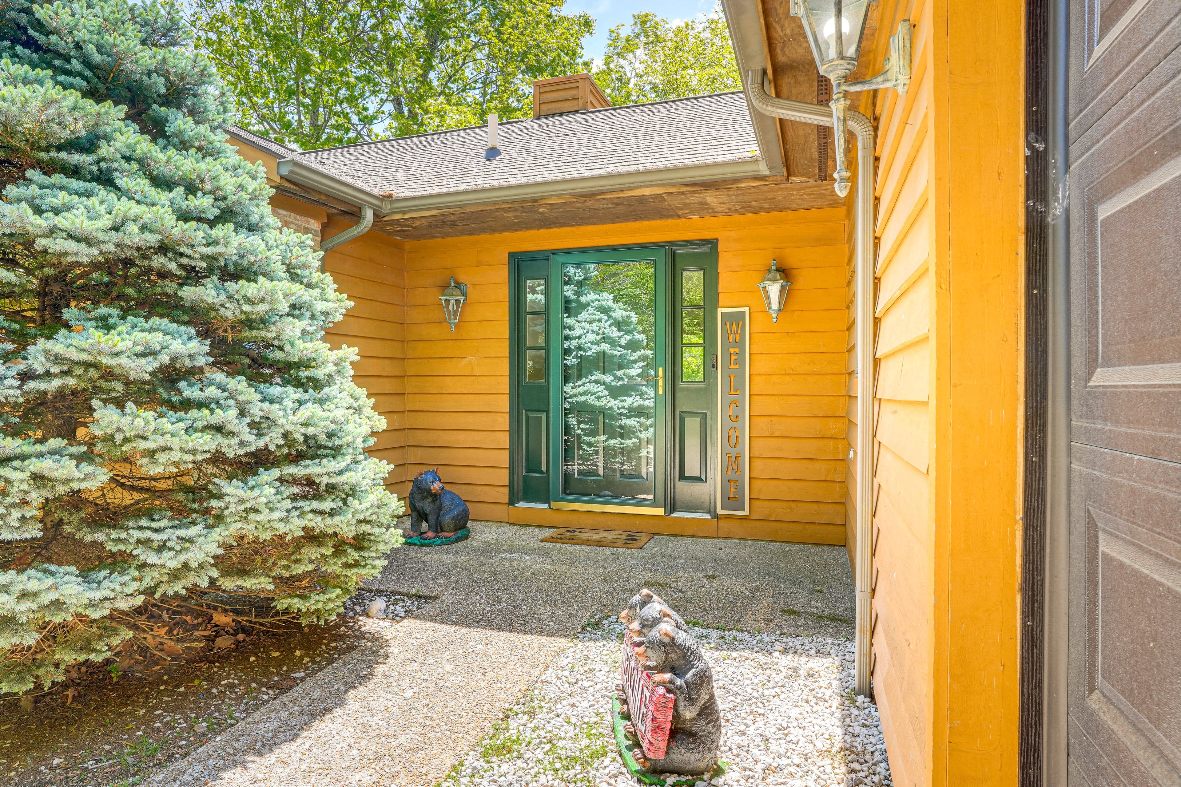 House Exterior | Keyless Entry