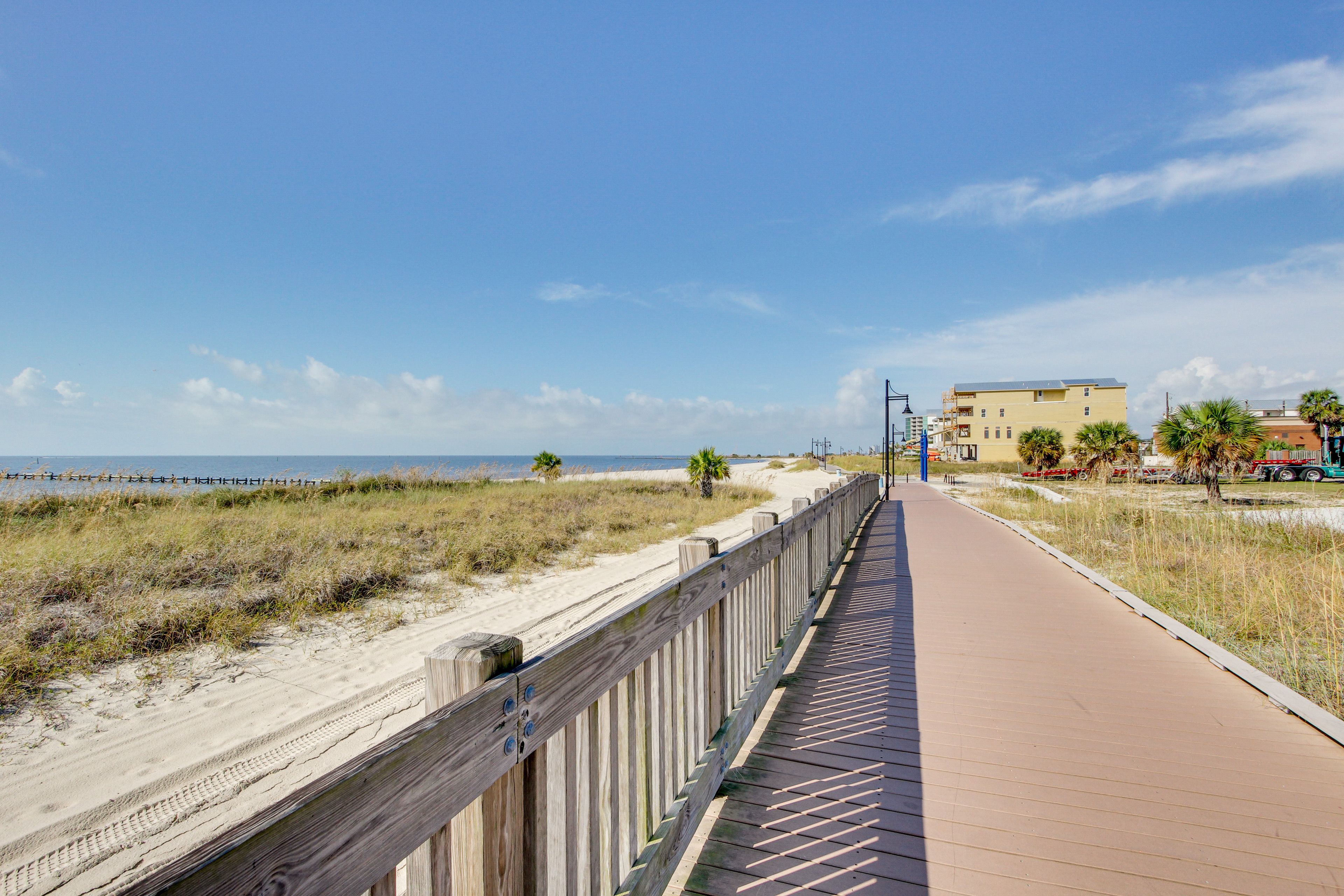 Walk to Beach | Near Restaurants & Shops