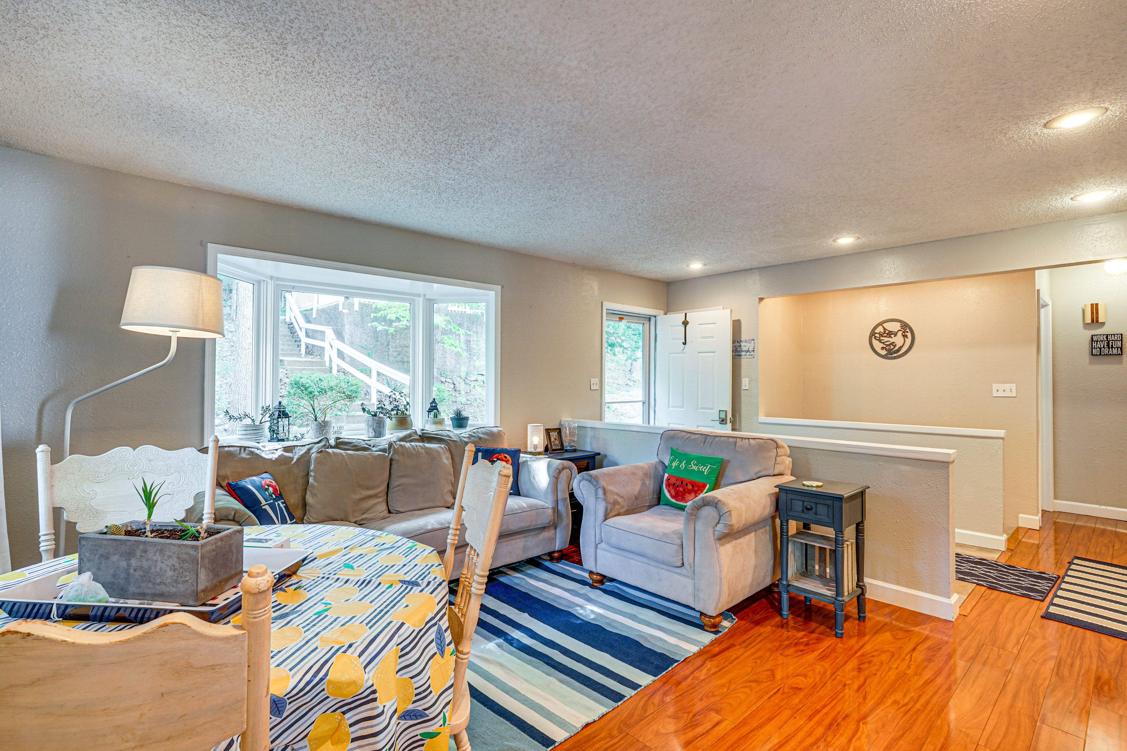 Family Room | Main Level