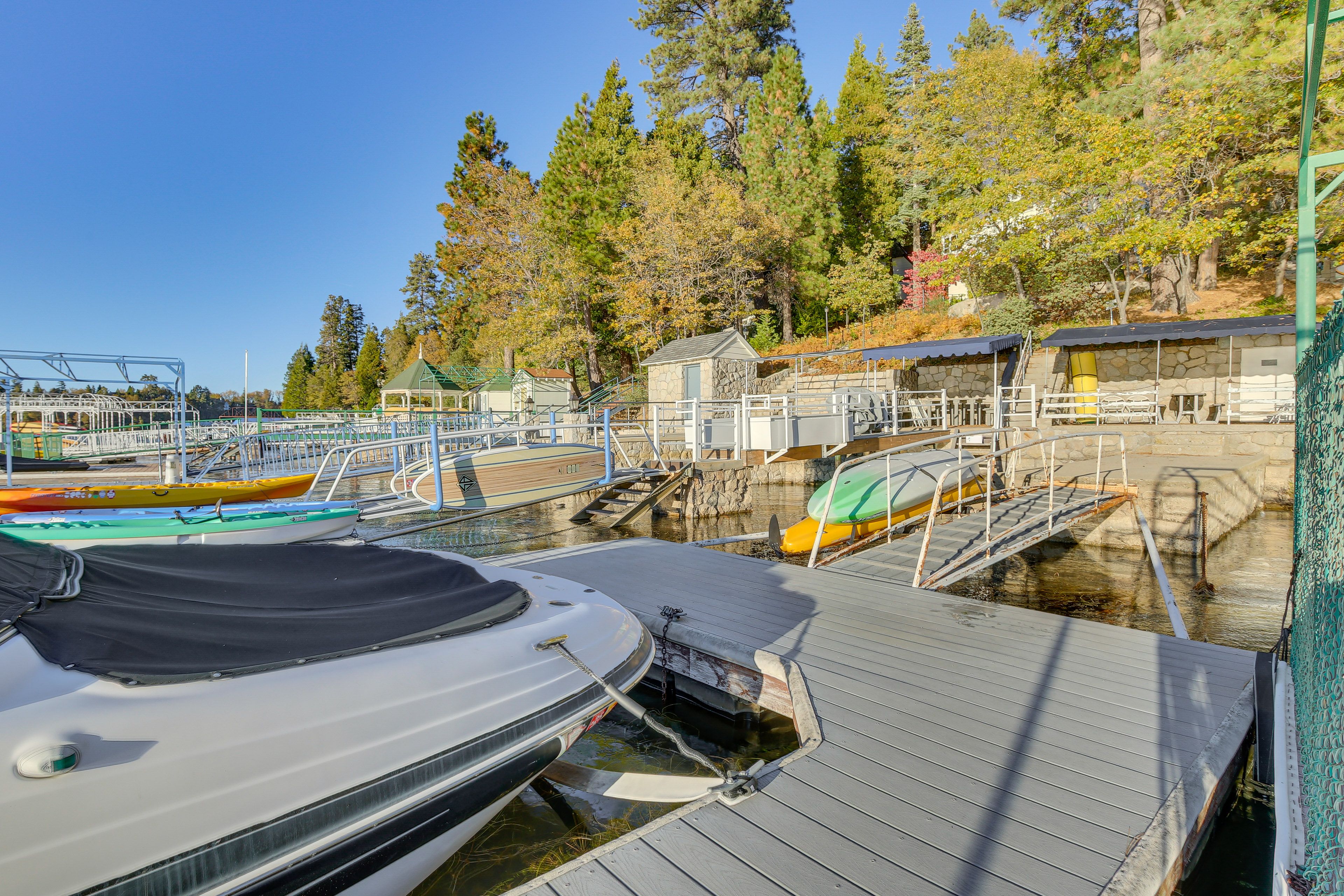 Community Dock | Lake Arrowhead Access