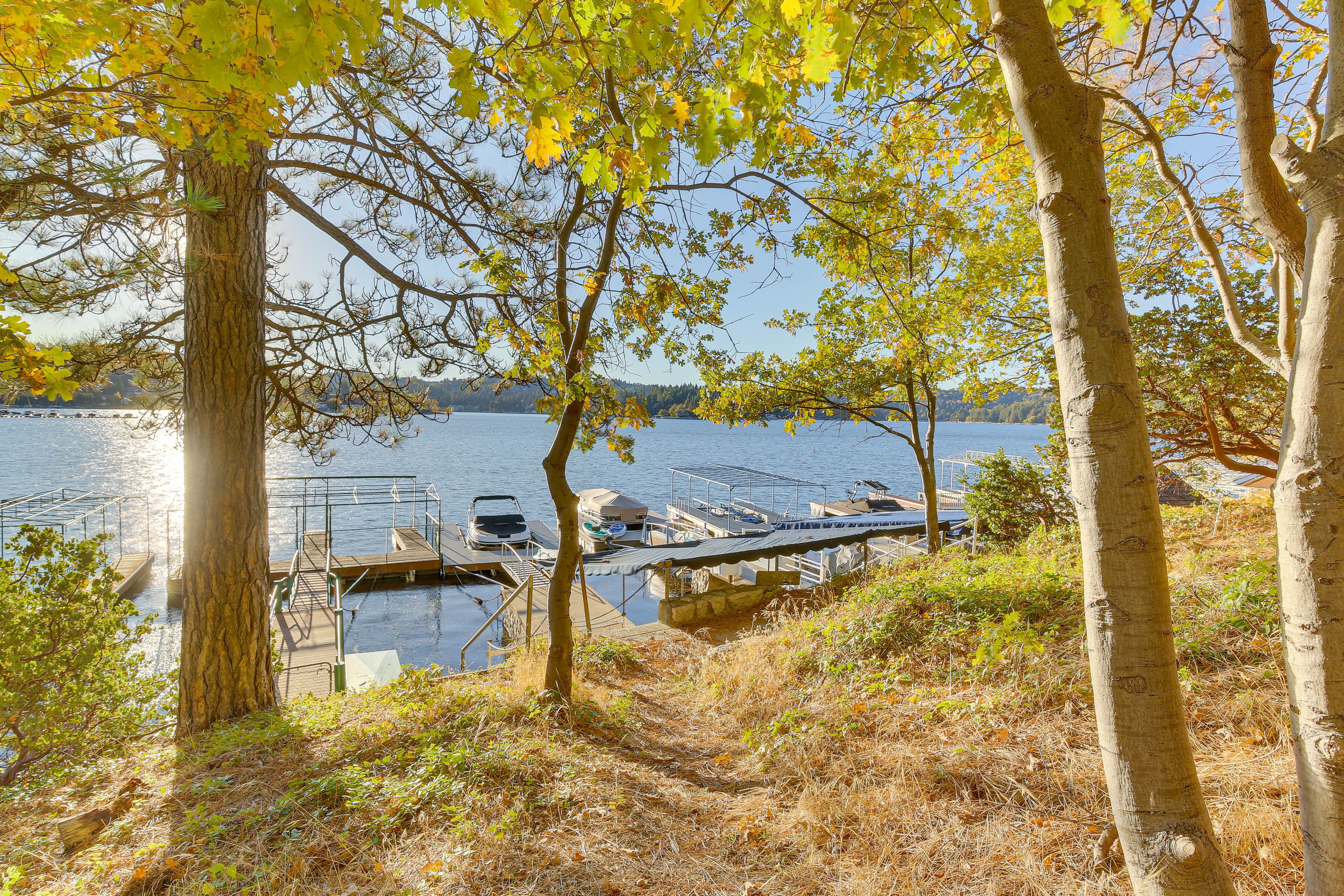 Steps to Community Lake Access (No Boating For Guests) | Swim From Shared Dock