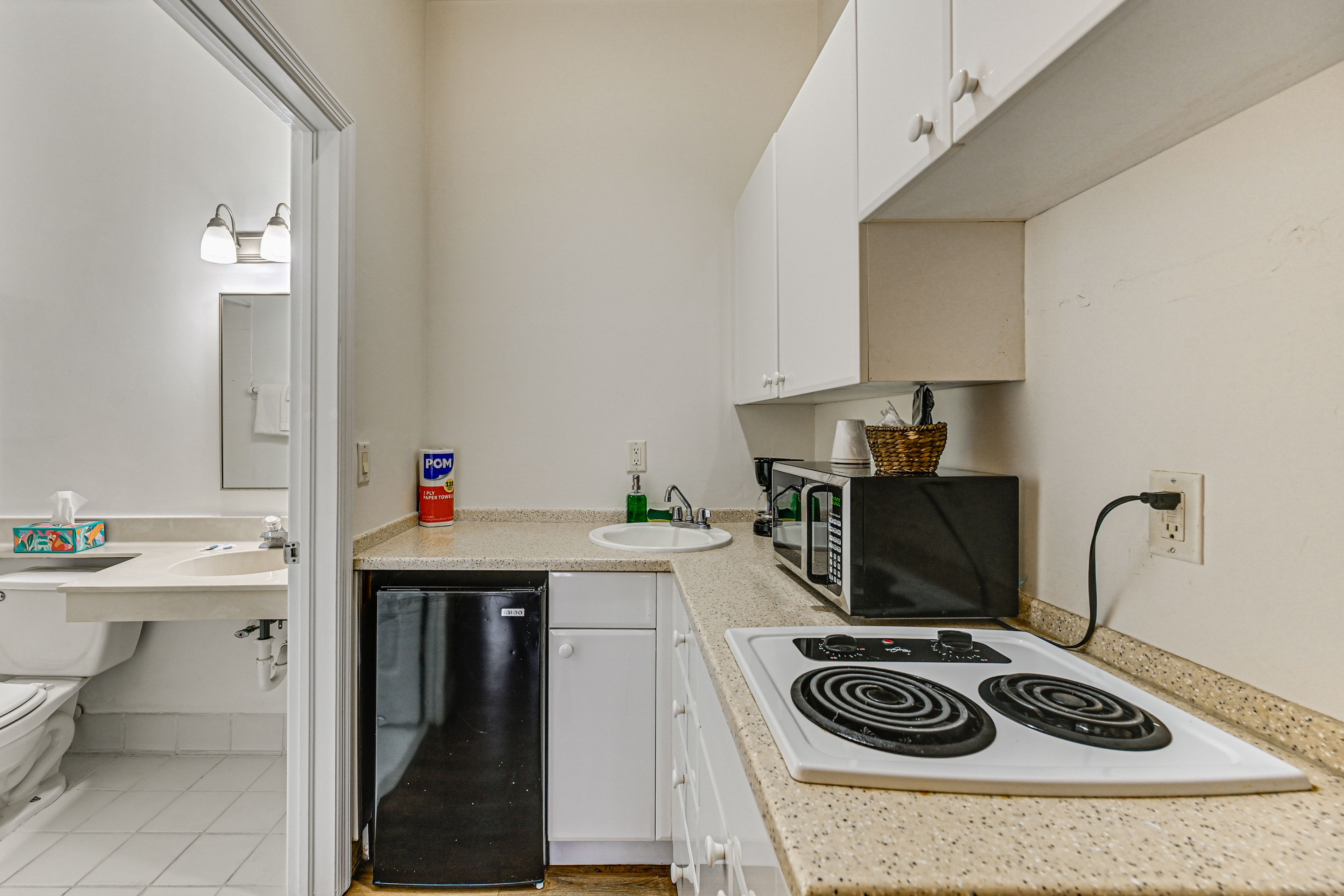 Kitchenette