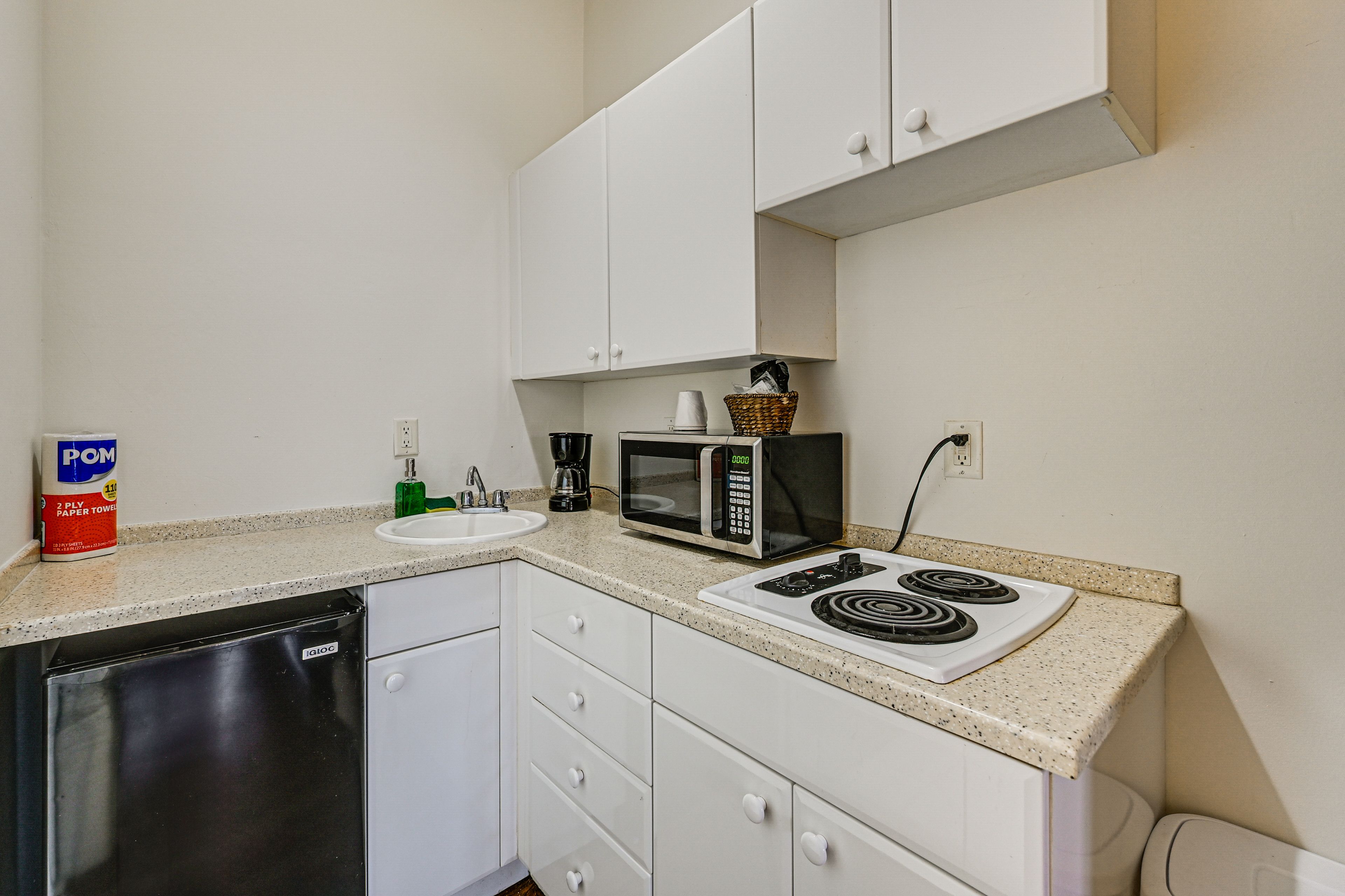 Kitchenette | Drip Coffee Maker | Trash Bags & Paper Towels