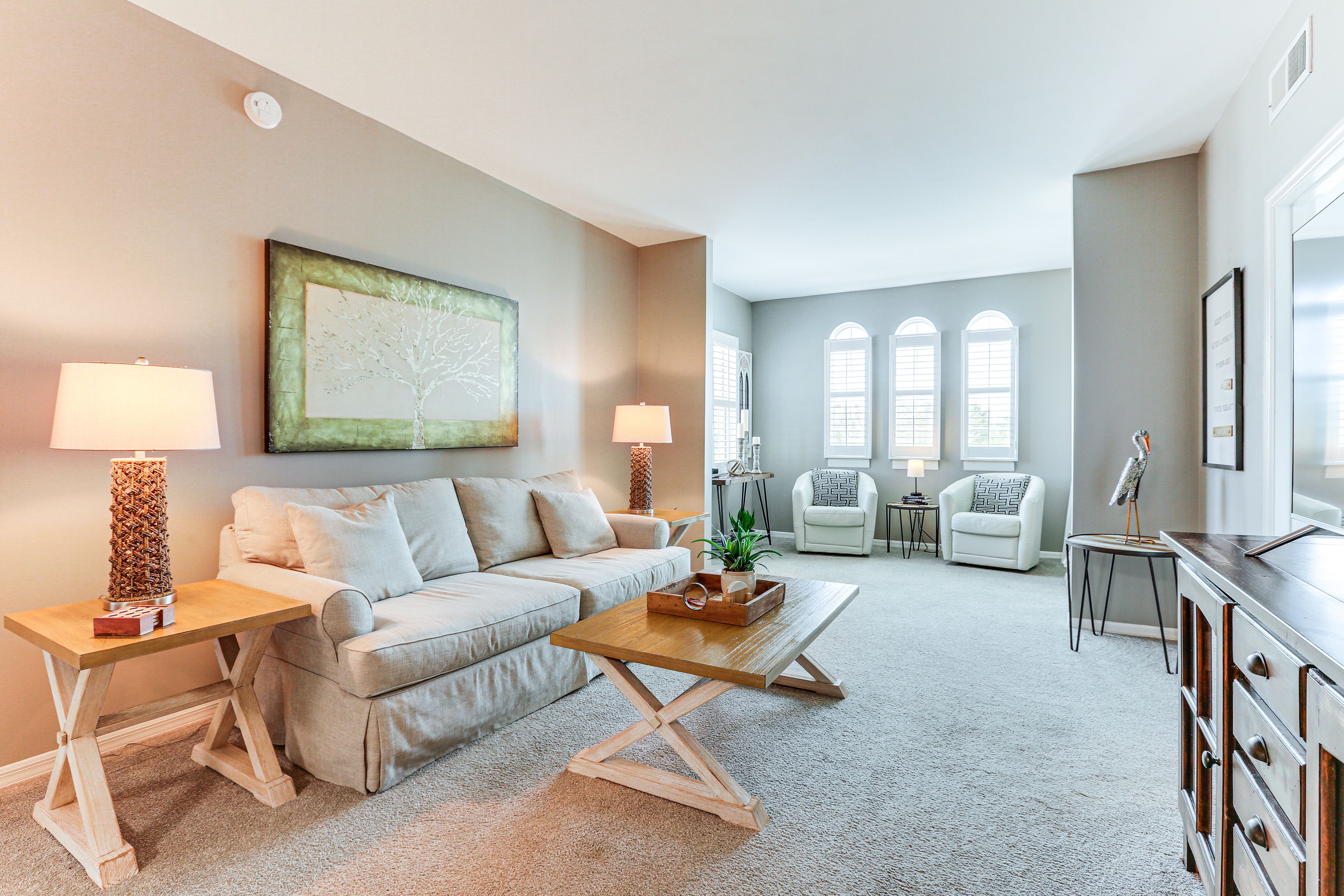 Living Room | Smart TV | Free WiFi